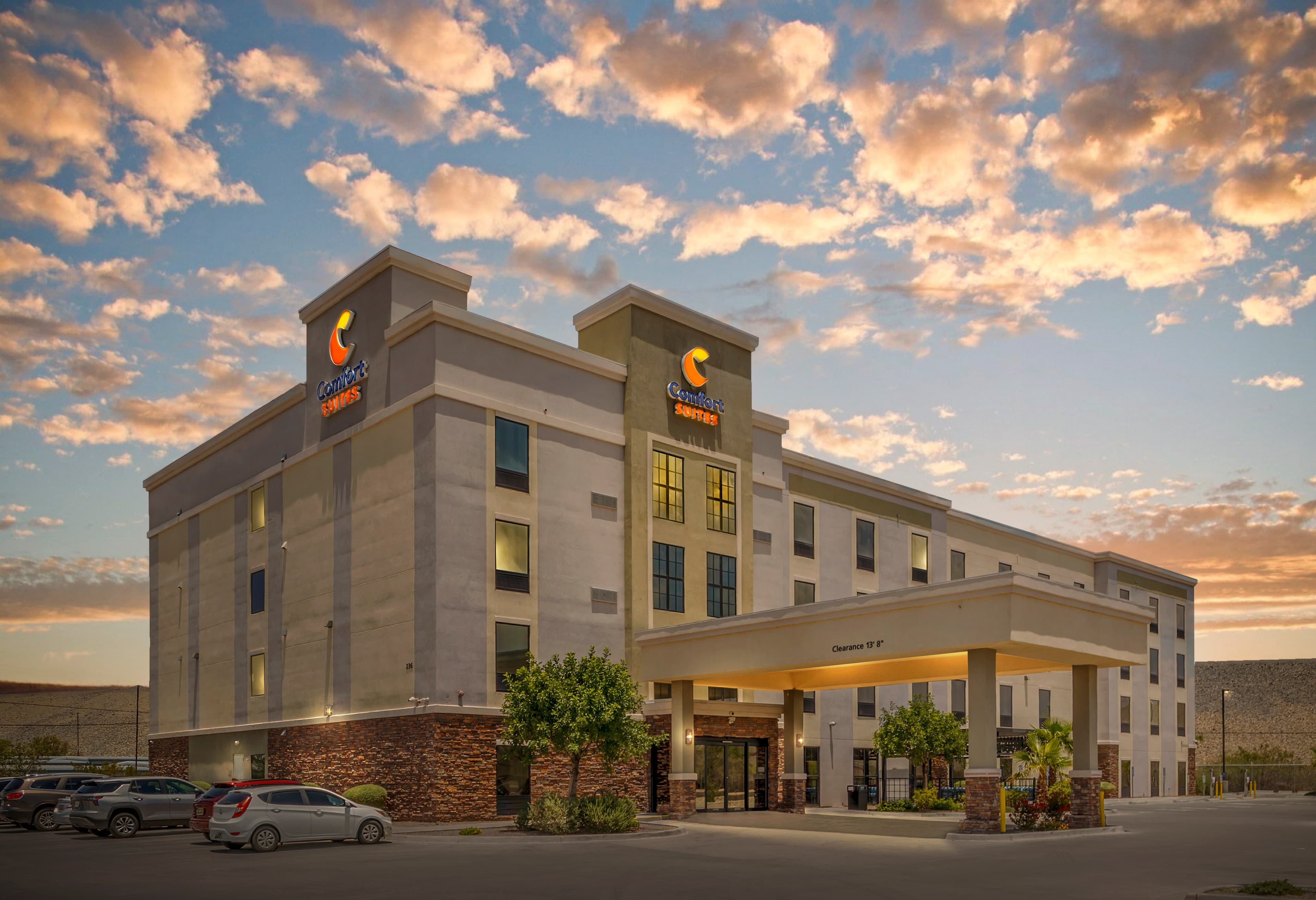 Comfort Suites Las Cruces I - 25 North - Image 1