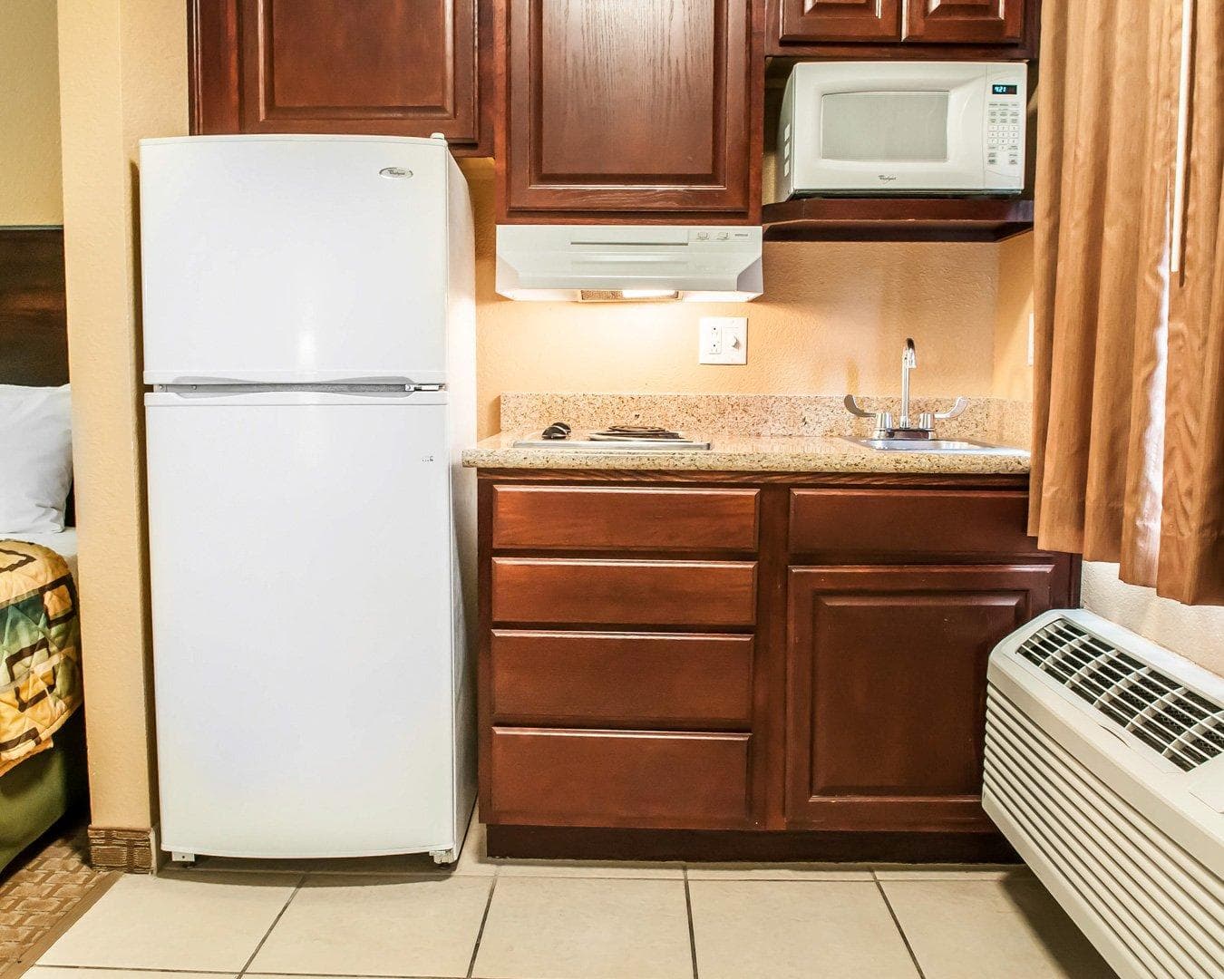 Suburban Studios Alamogordo - Image 1