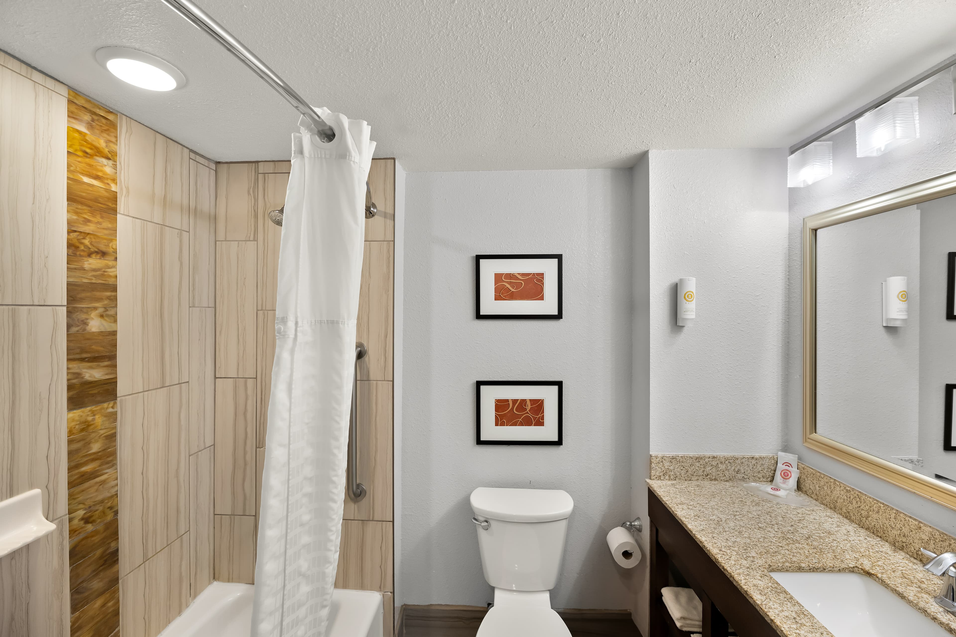Comfort Inn & Suites Lovington — 21