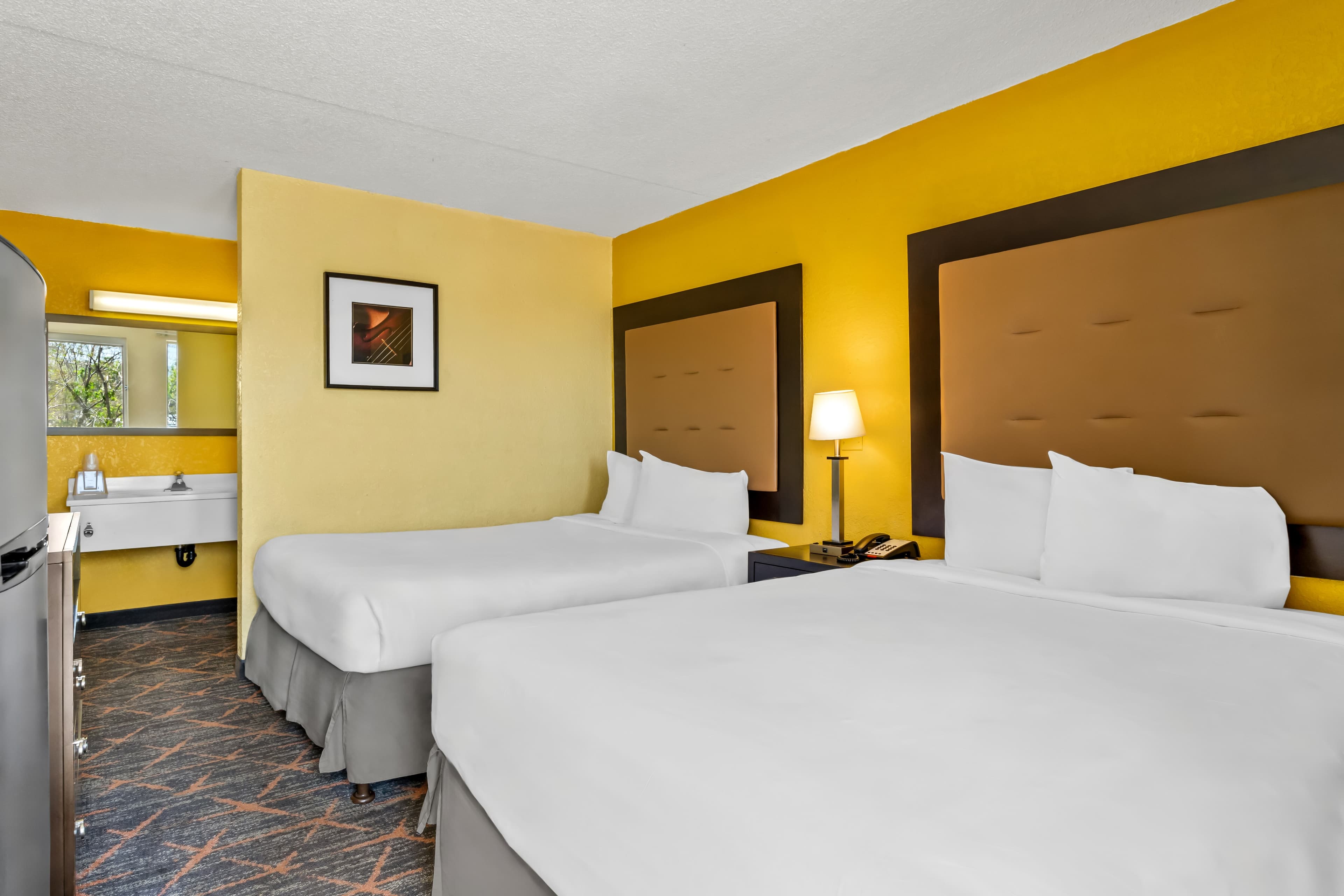 Rodeway Inn Albuquerque West - Image 2