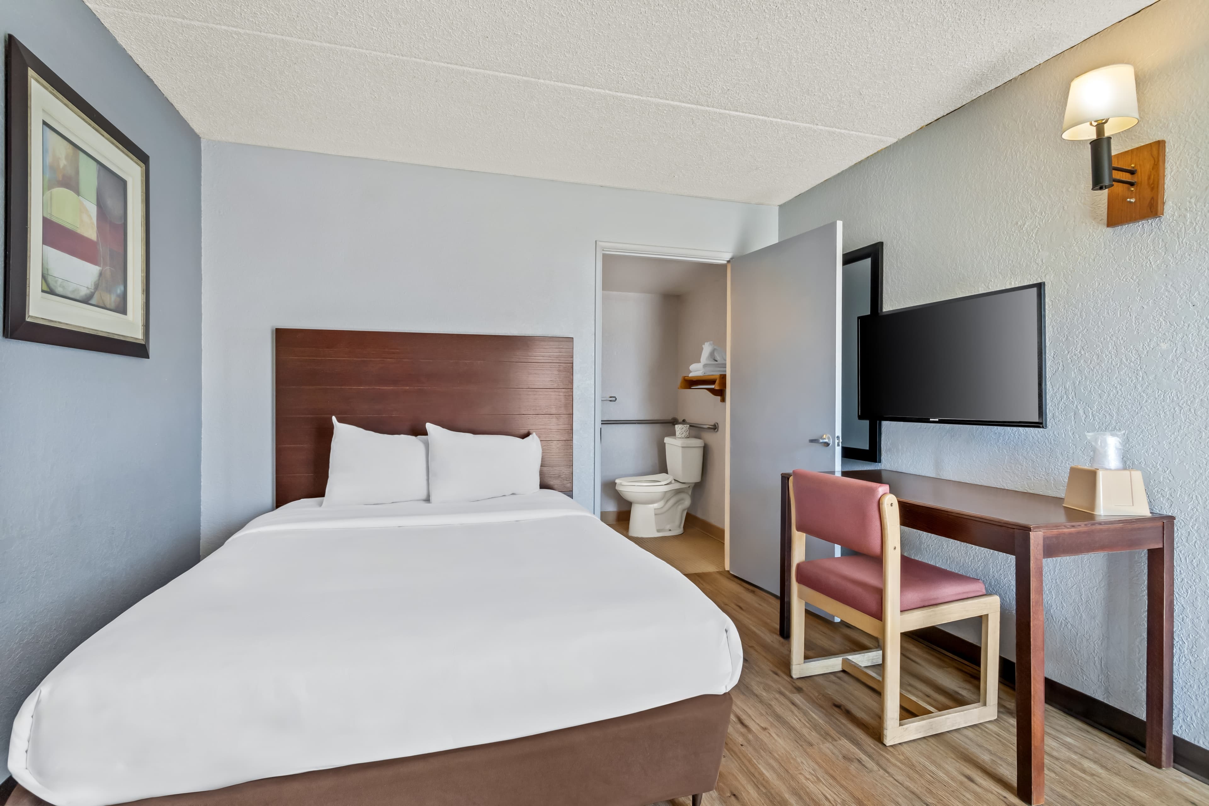 Rodeway Inn Albuquerque West — 7