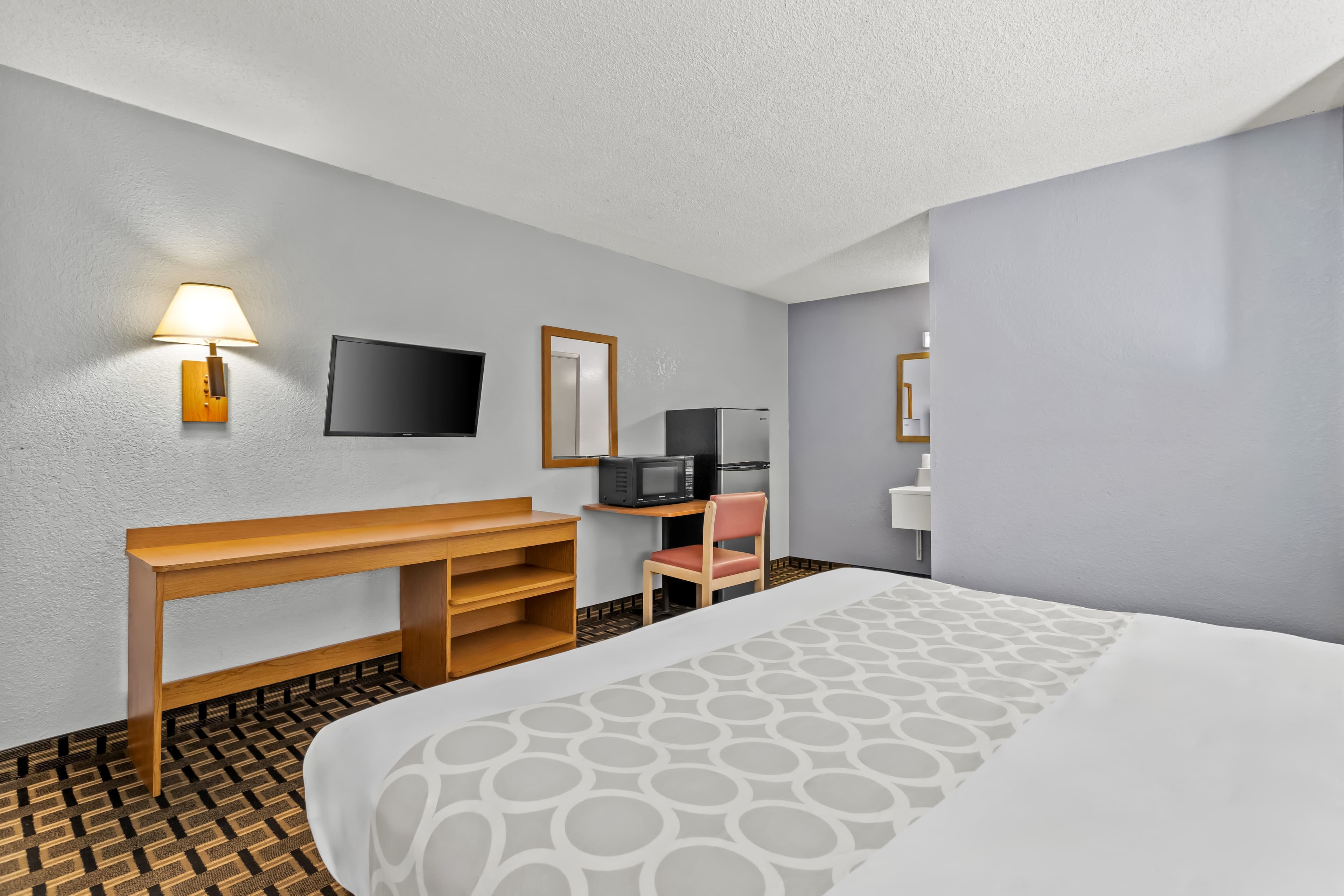 Rodeway Inn Albuquerque West — 11
