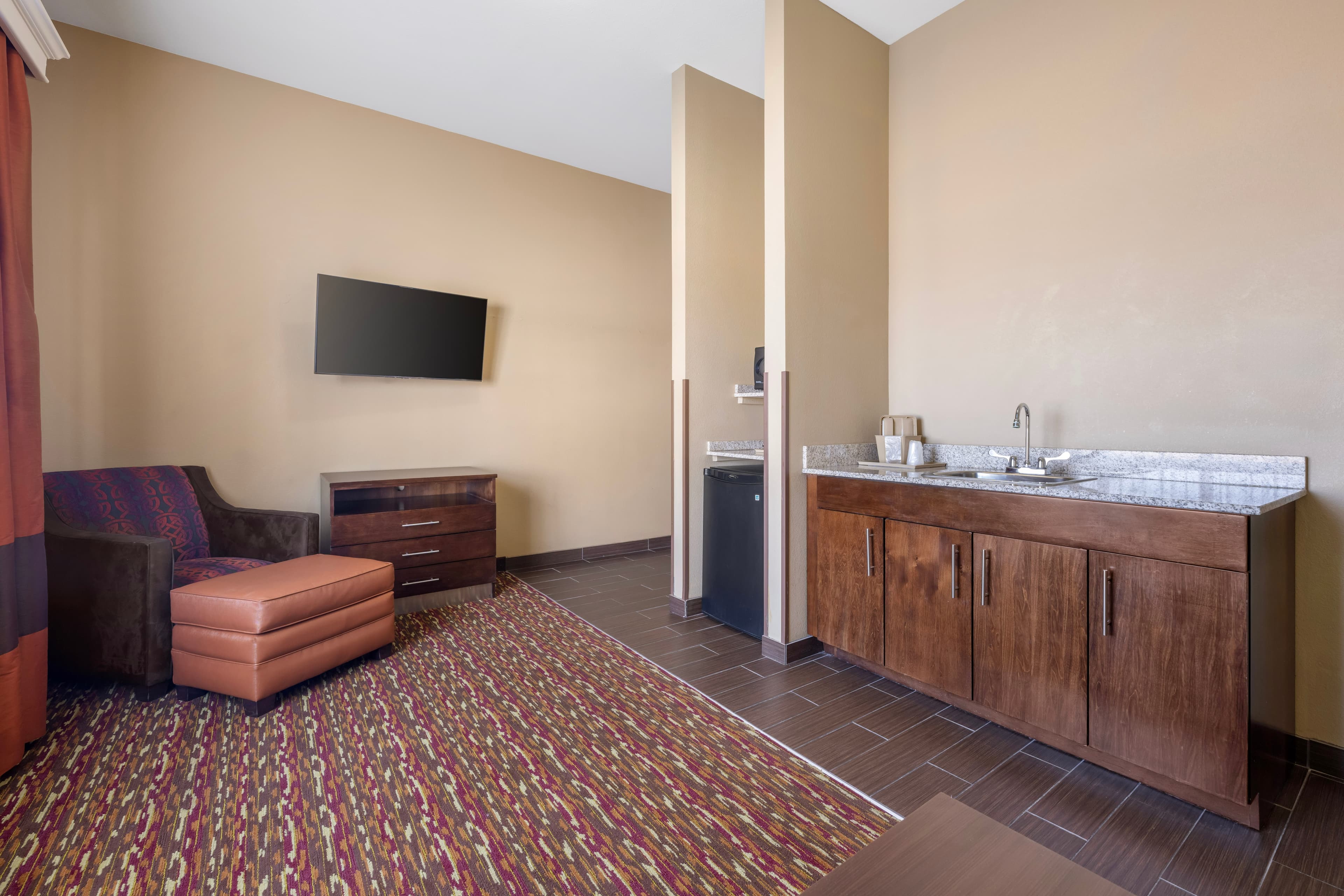 Comfort Inn & Suites Artesia — 20
