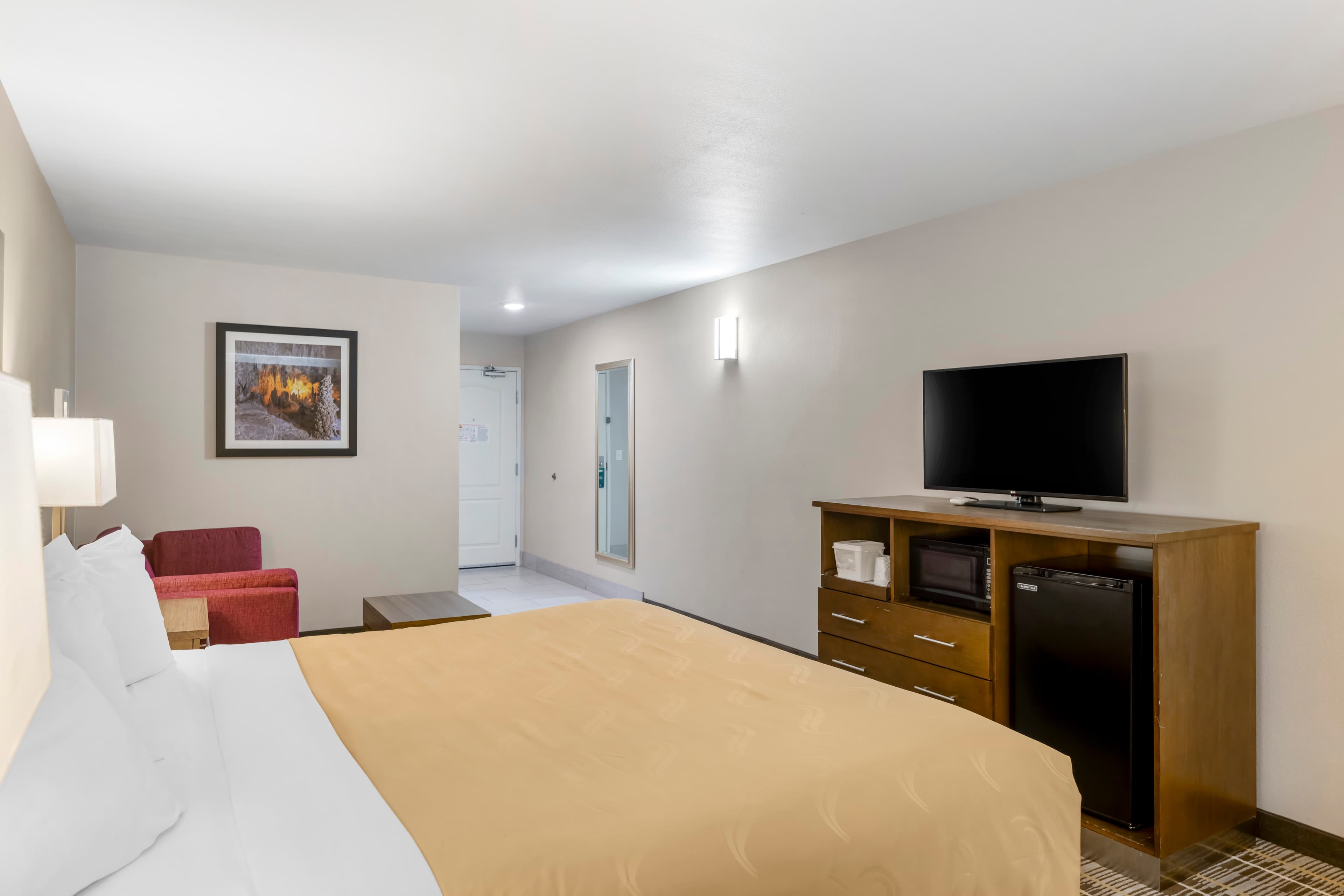 Quality Inn & Suites Carlsbad Caverns Area — 19
