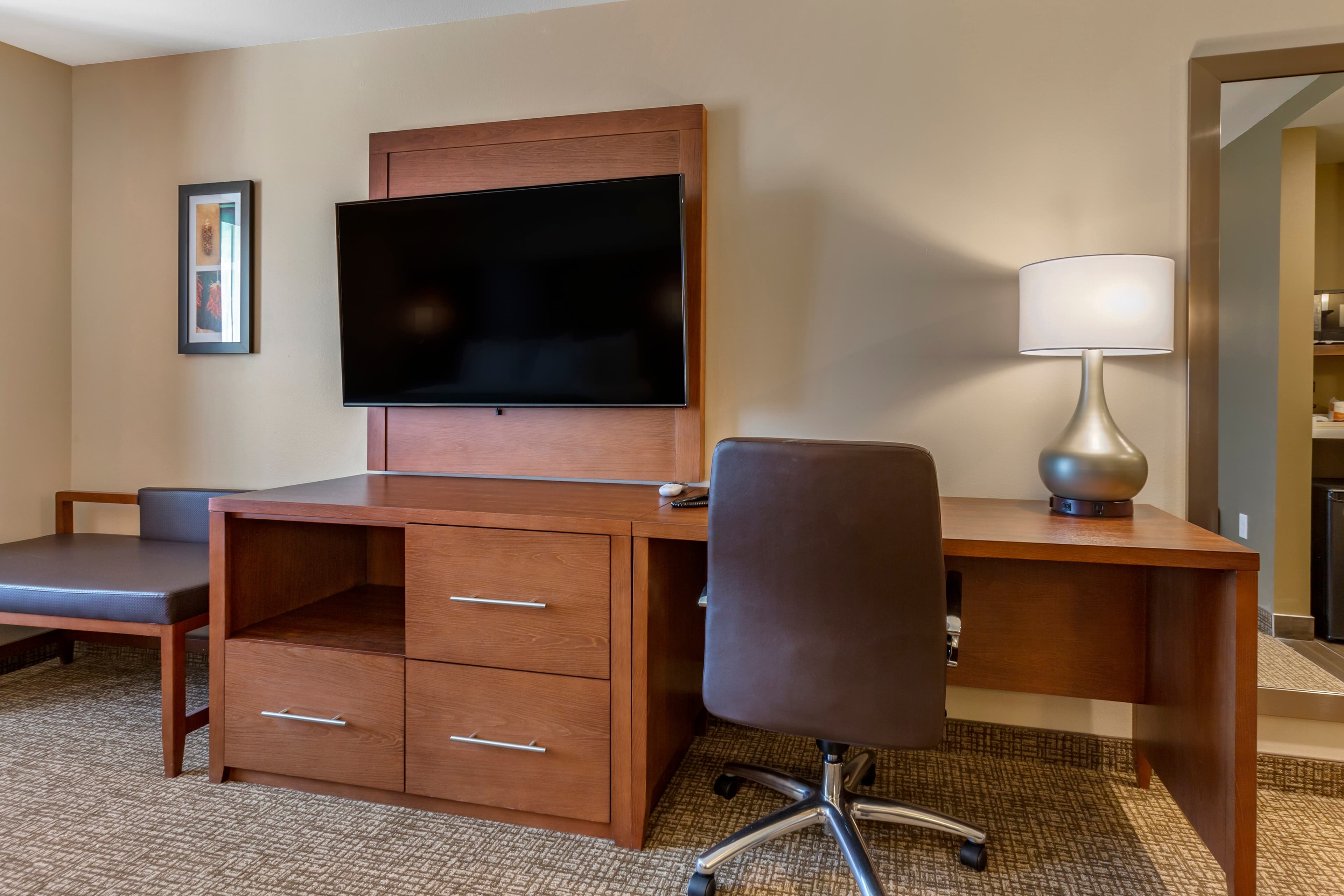 Comfort Suites Albuquerque Airport — 6