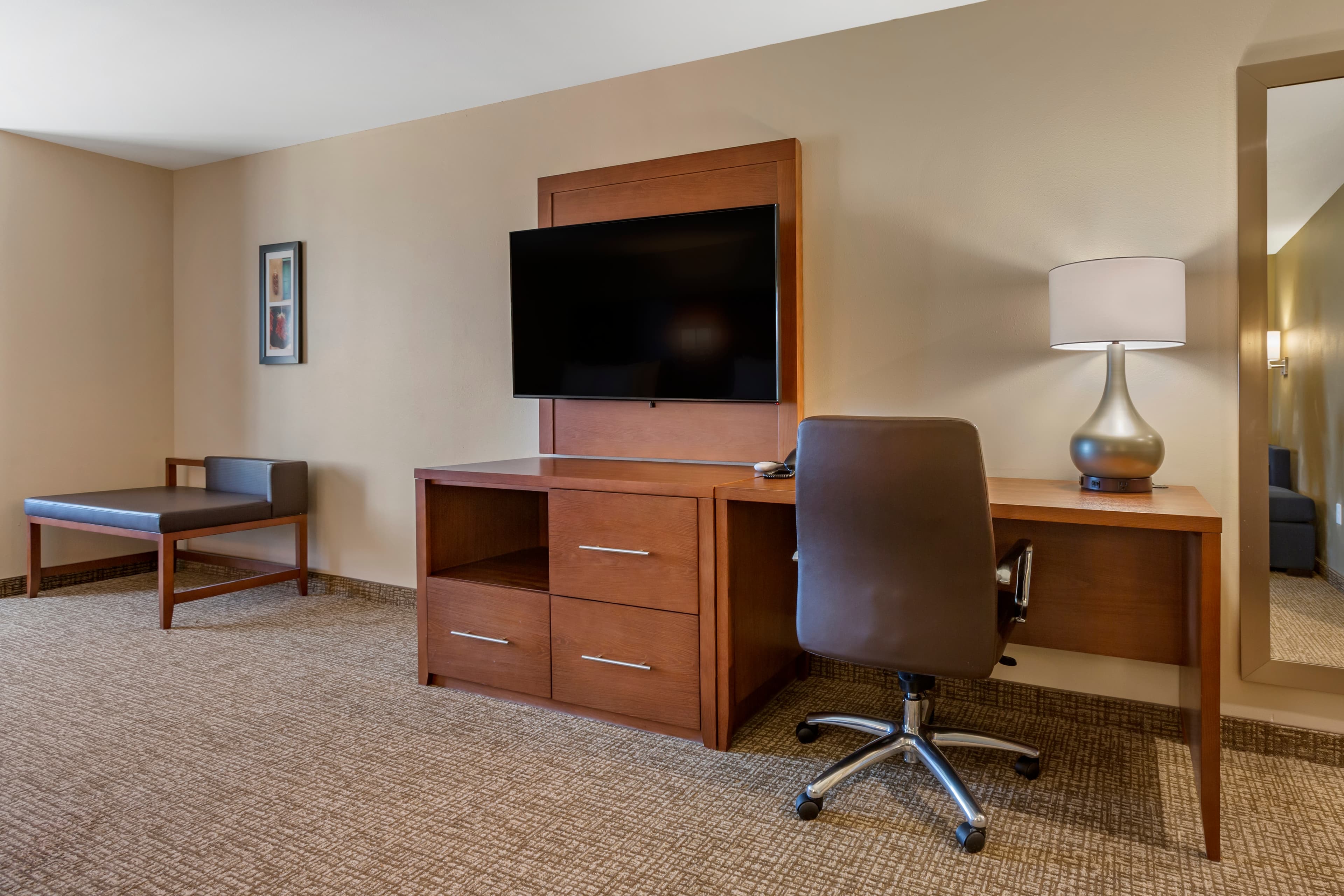 Comfort Suites Albuquerque Airport — 18