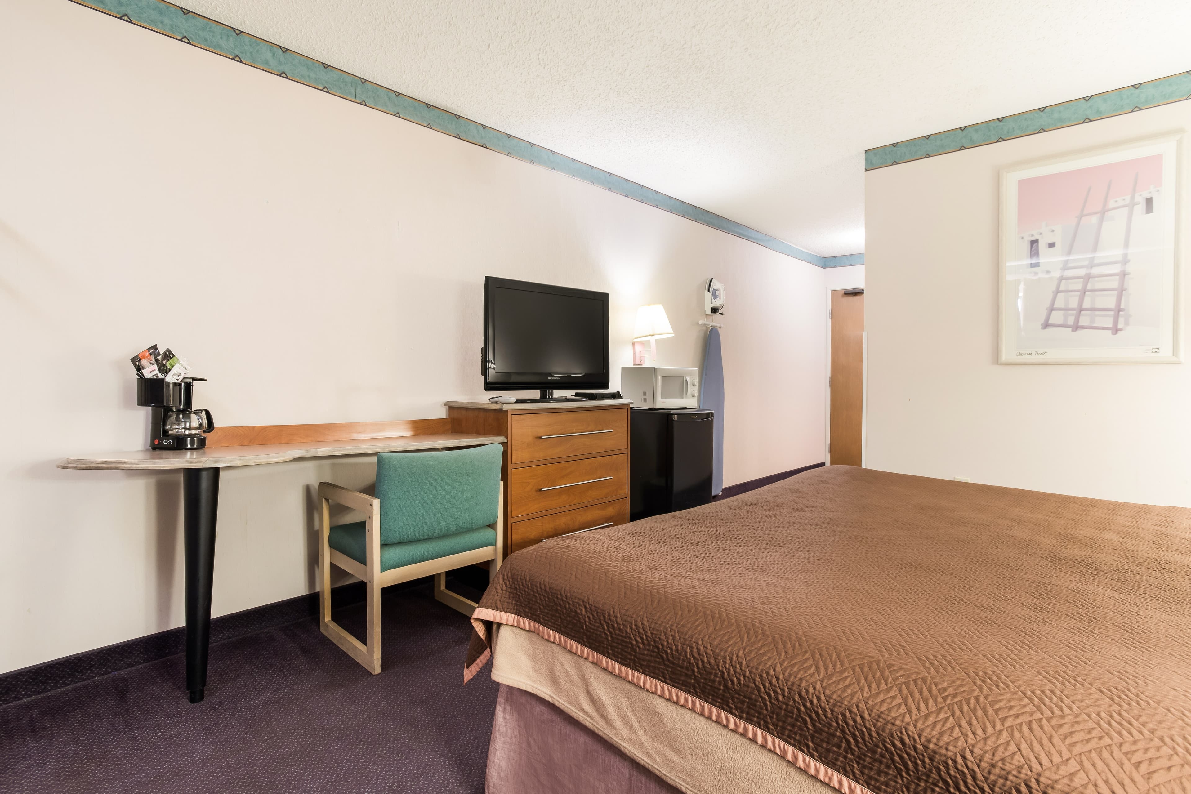Rodeway Inn Gallup West — 13
