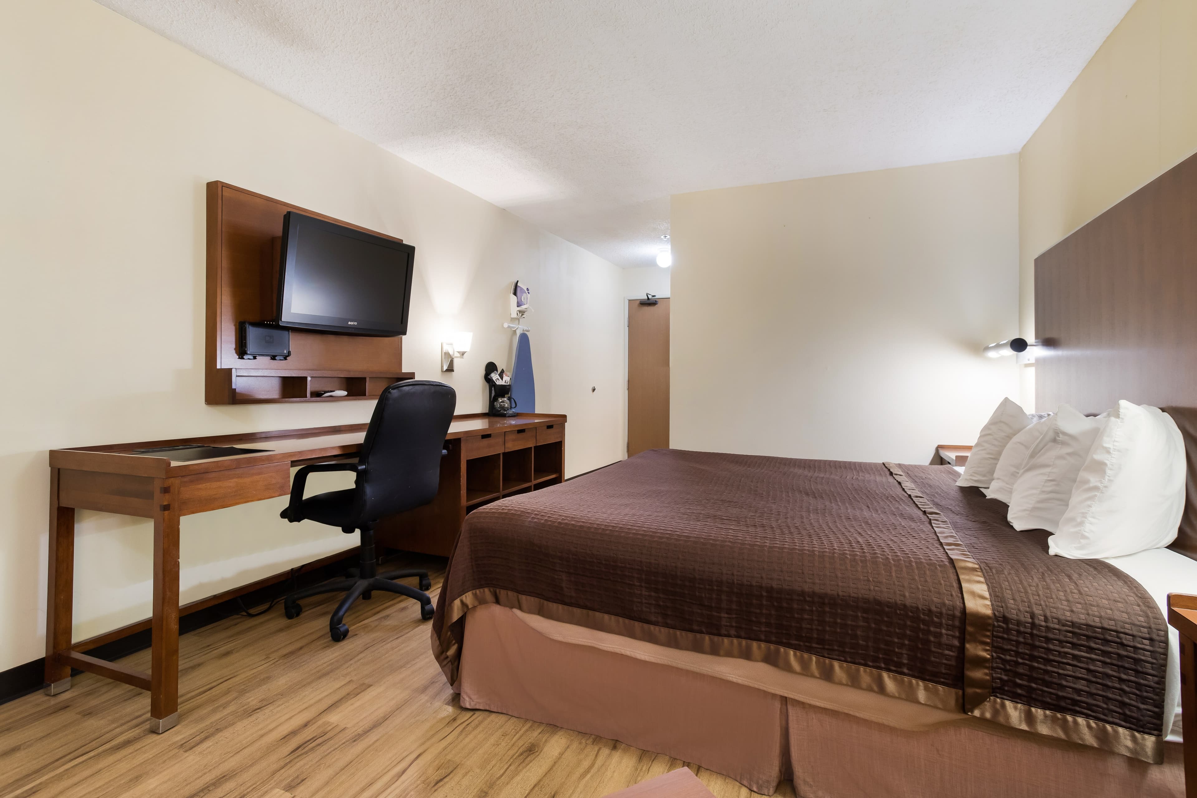 Rodeway Inn Gallup West — 8