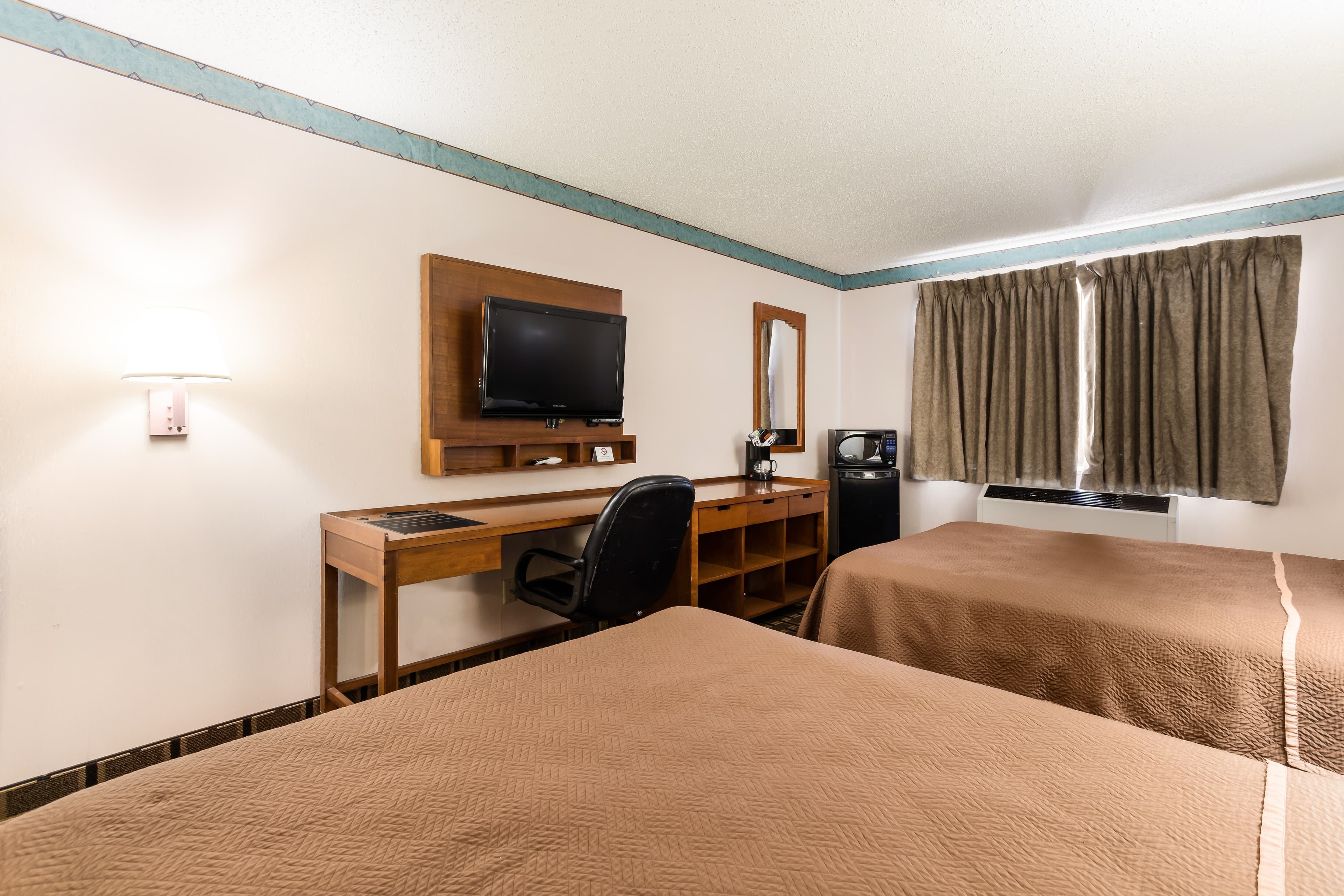 Rodeway Inn Gallup West — 20