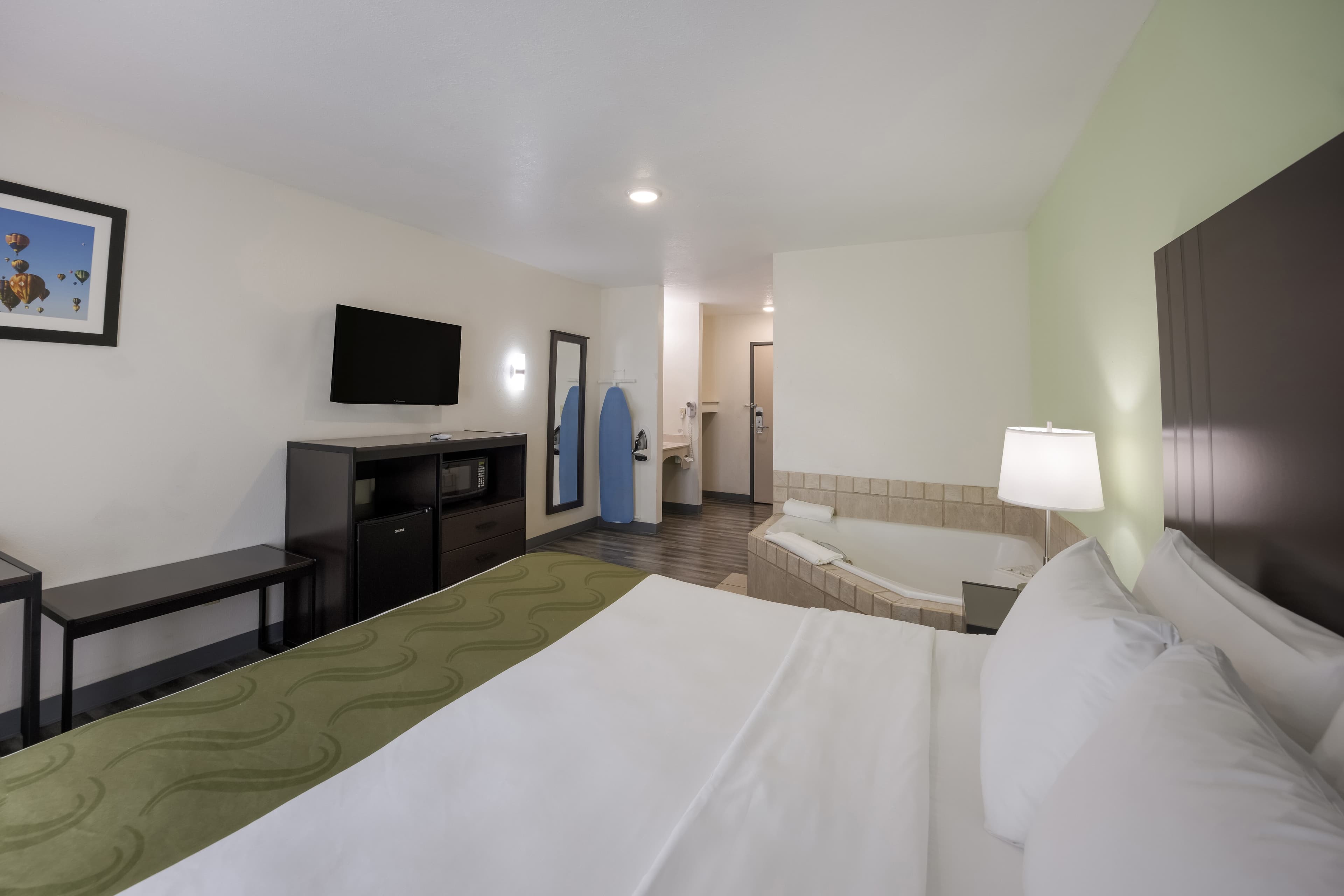 Quality Inn & Suites Clayton, NM — 12