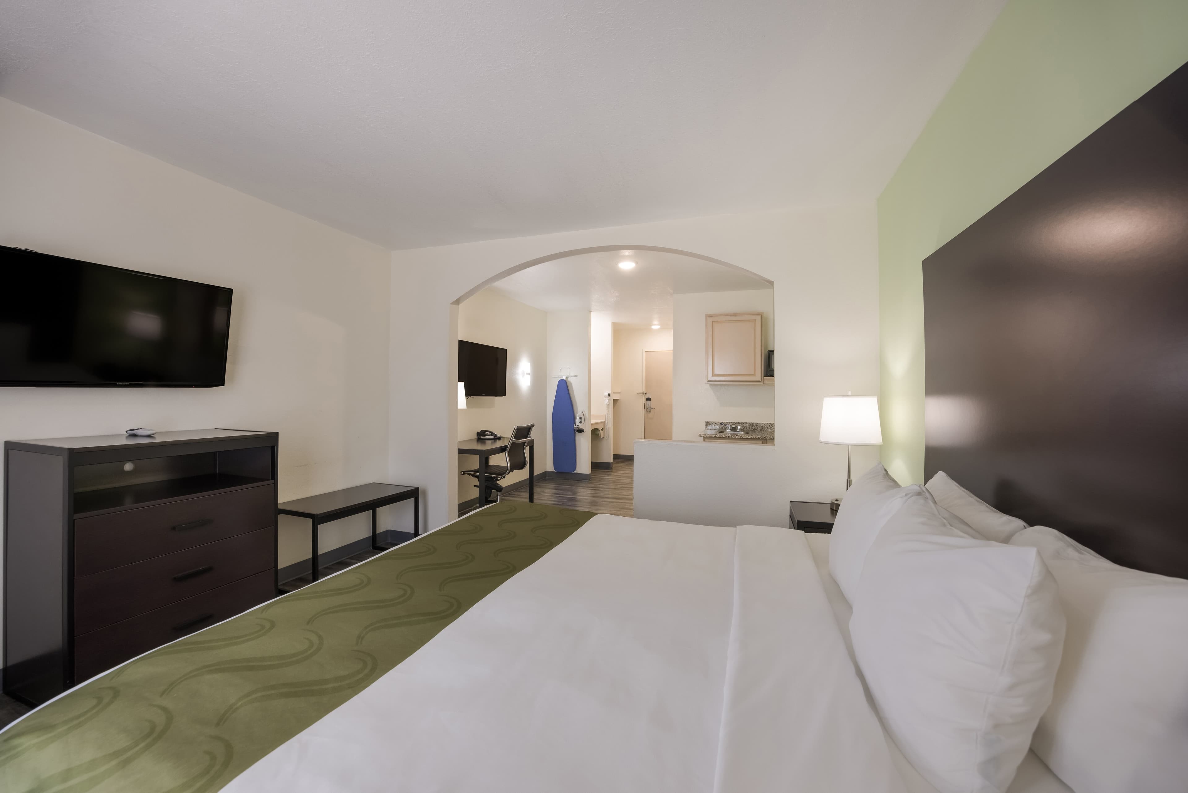 Quality Inn & Suites Clayton, NM — 21