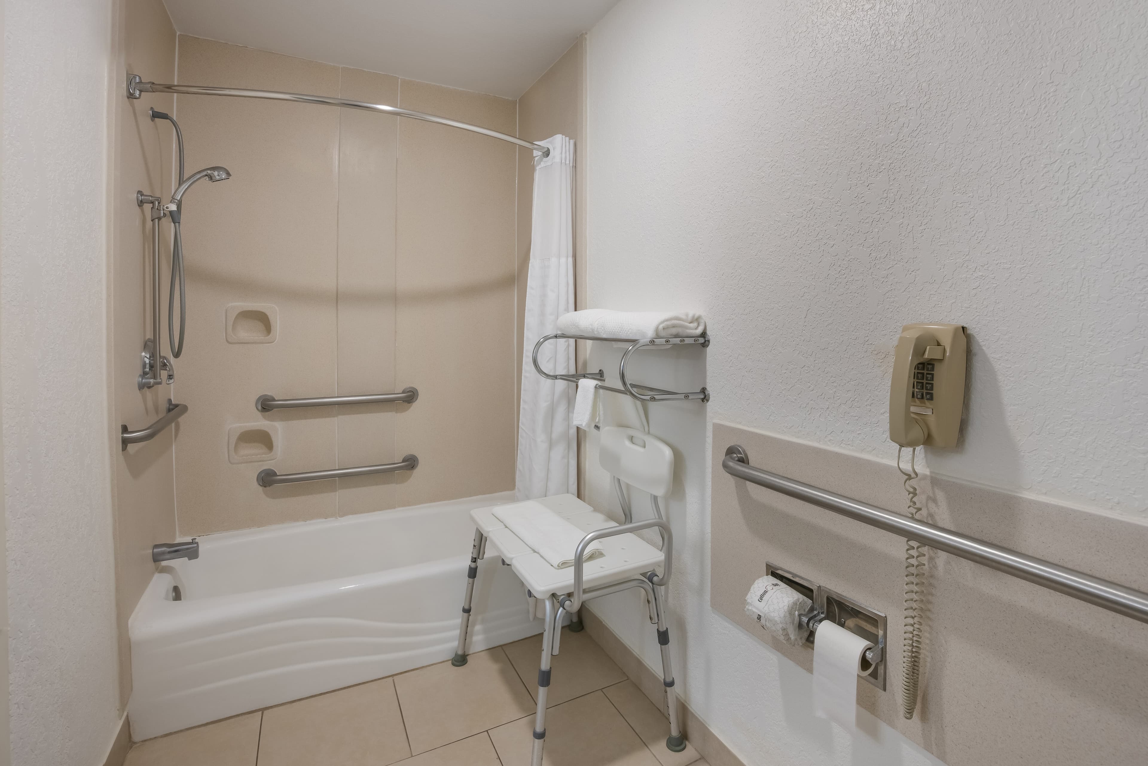 Quality Inn & Suites Clayton, NM - Image 4