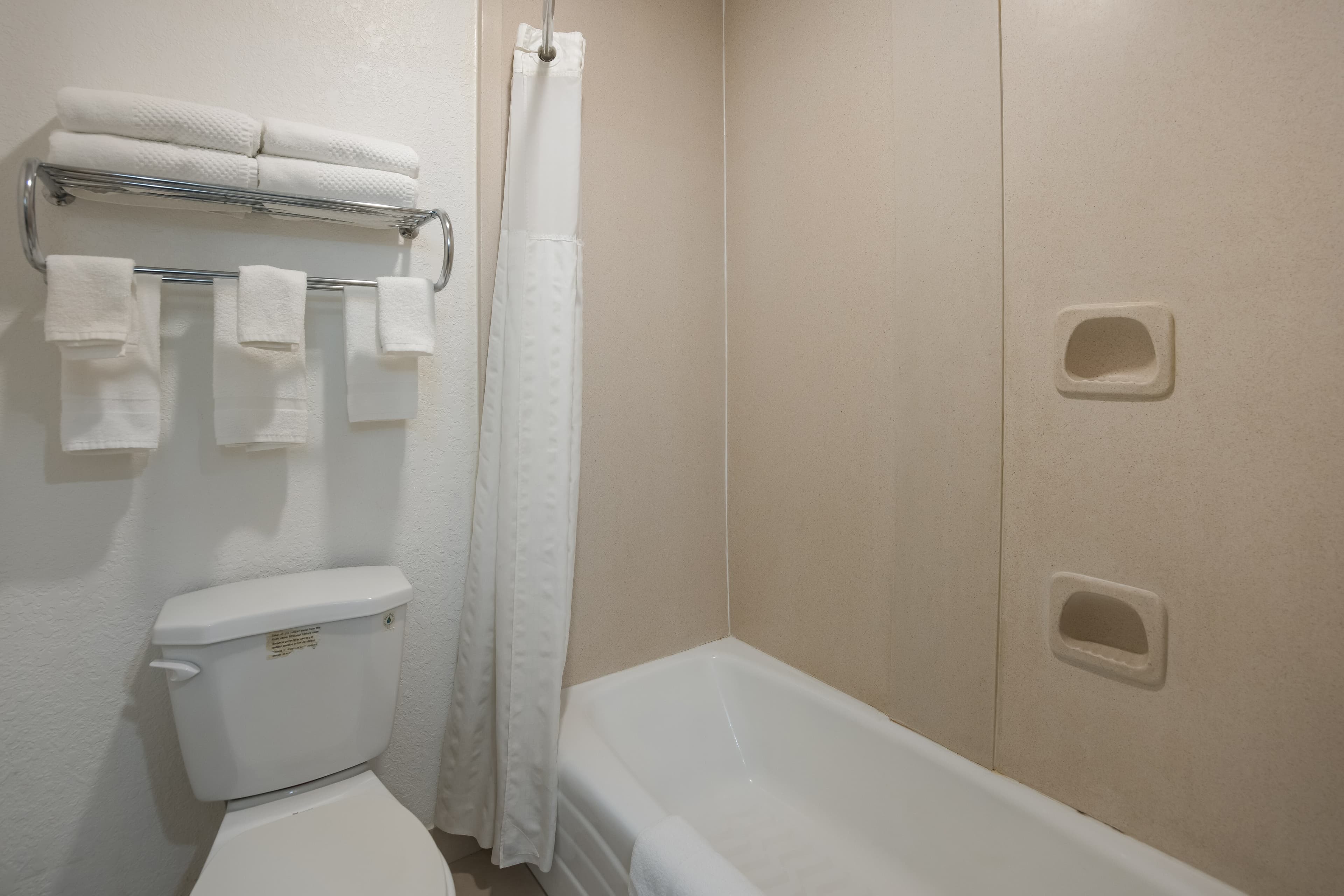 Quality Inn & Suites Clayton, NM — 6