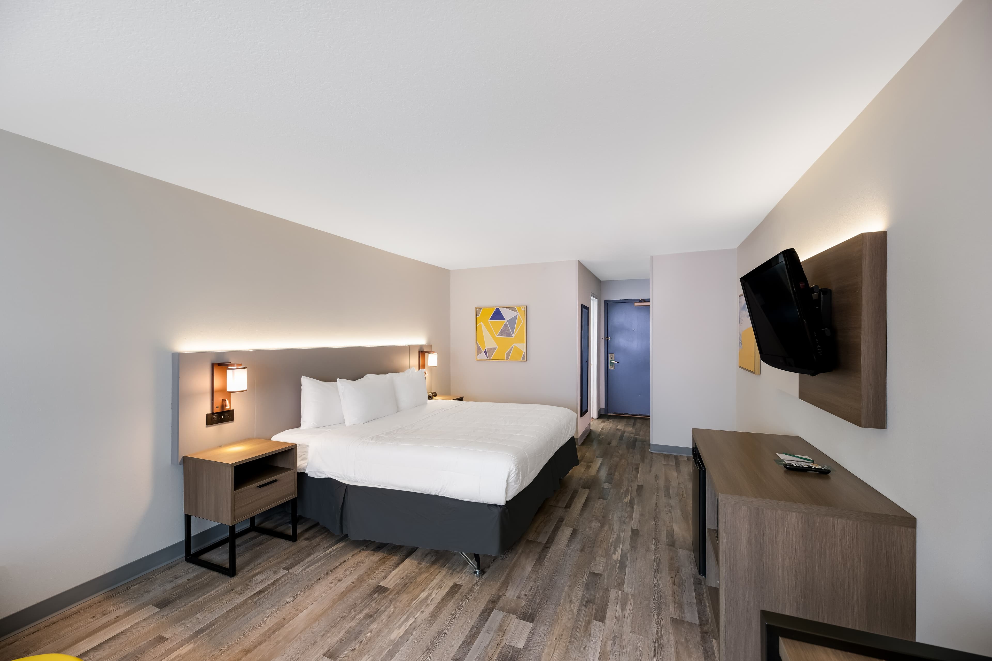 Quality Inn & Suites Artesia - Image 2