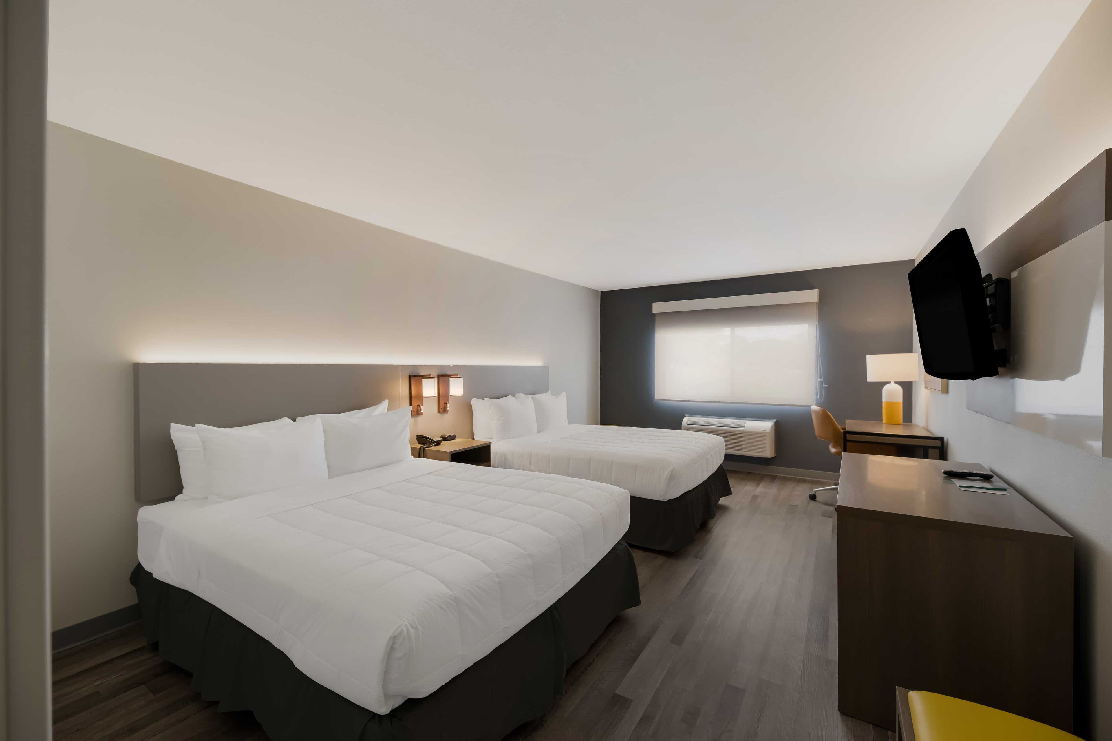 Quality Inn & Suites Artesia — 6