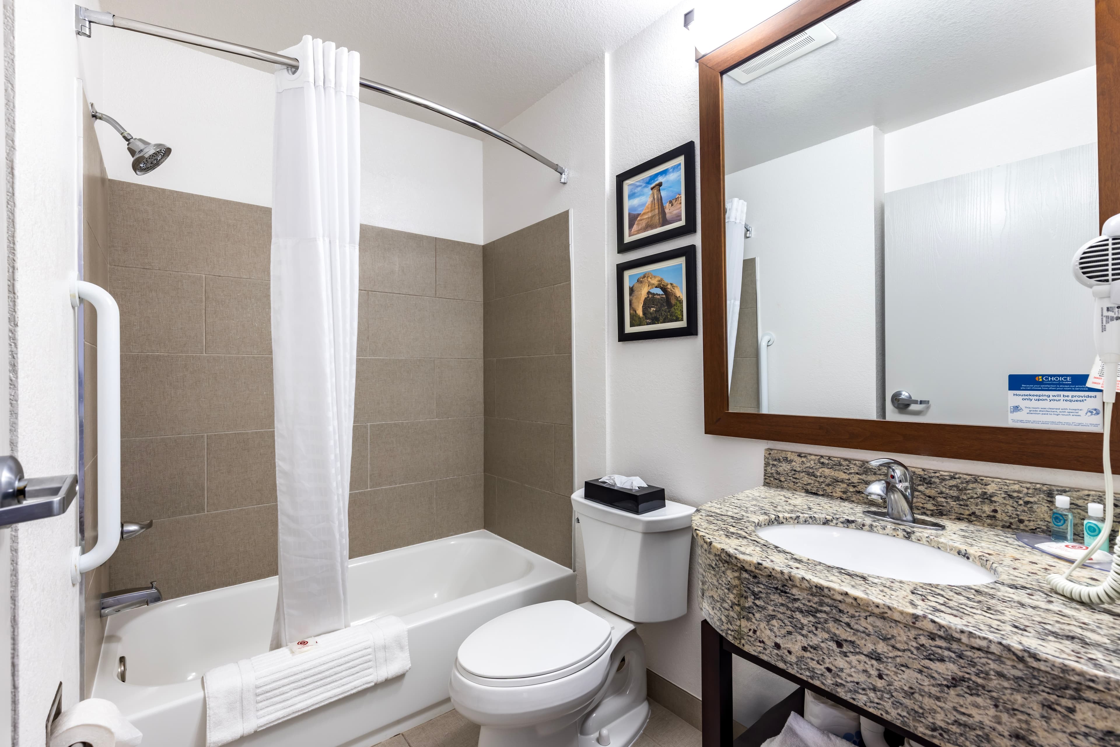 Comfort Inn & Suites Aztec - Farmington Area — 17