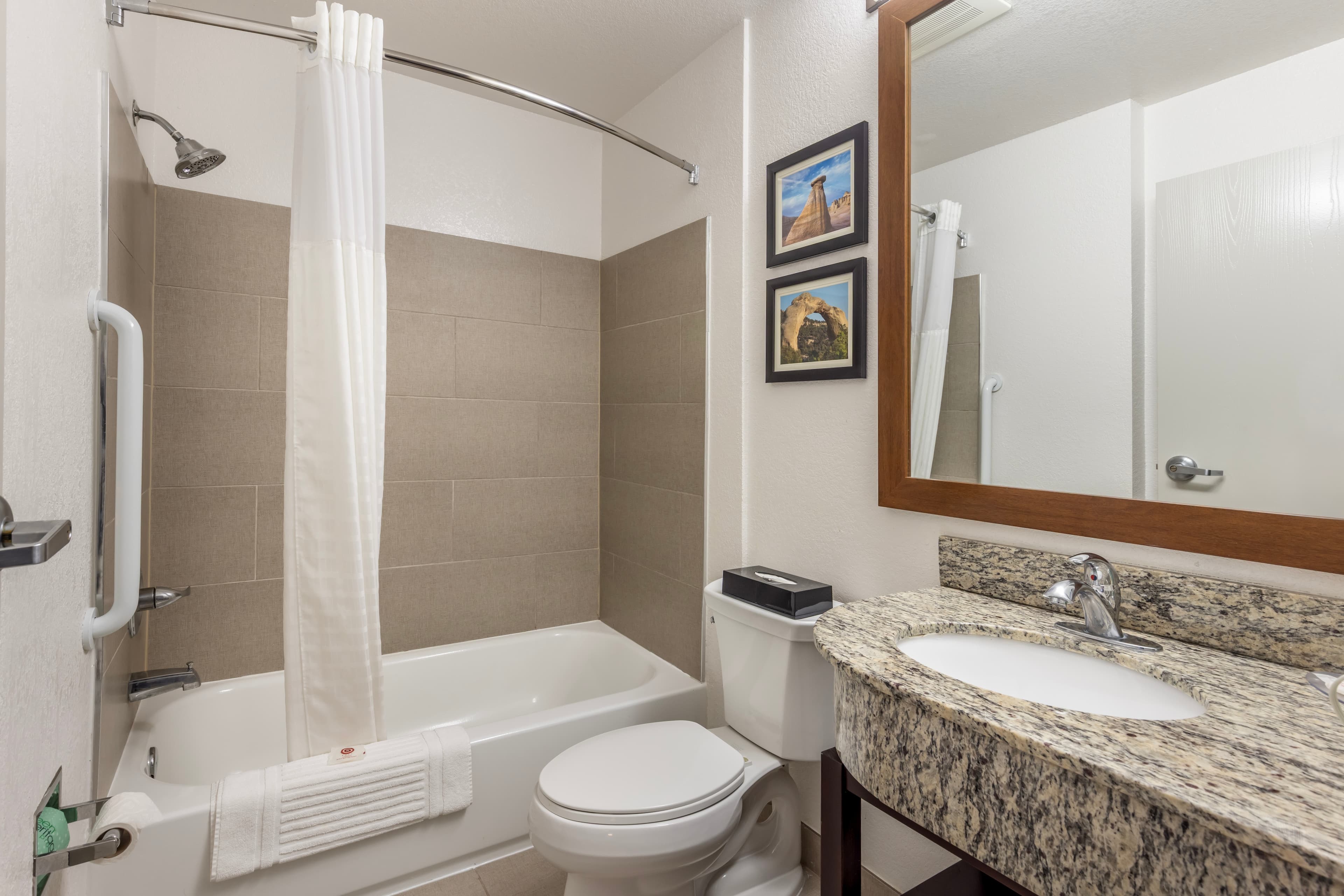 Comfort Inn & Suites Aztec - Farmington Area — 25