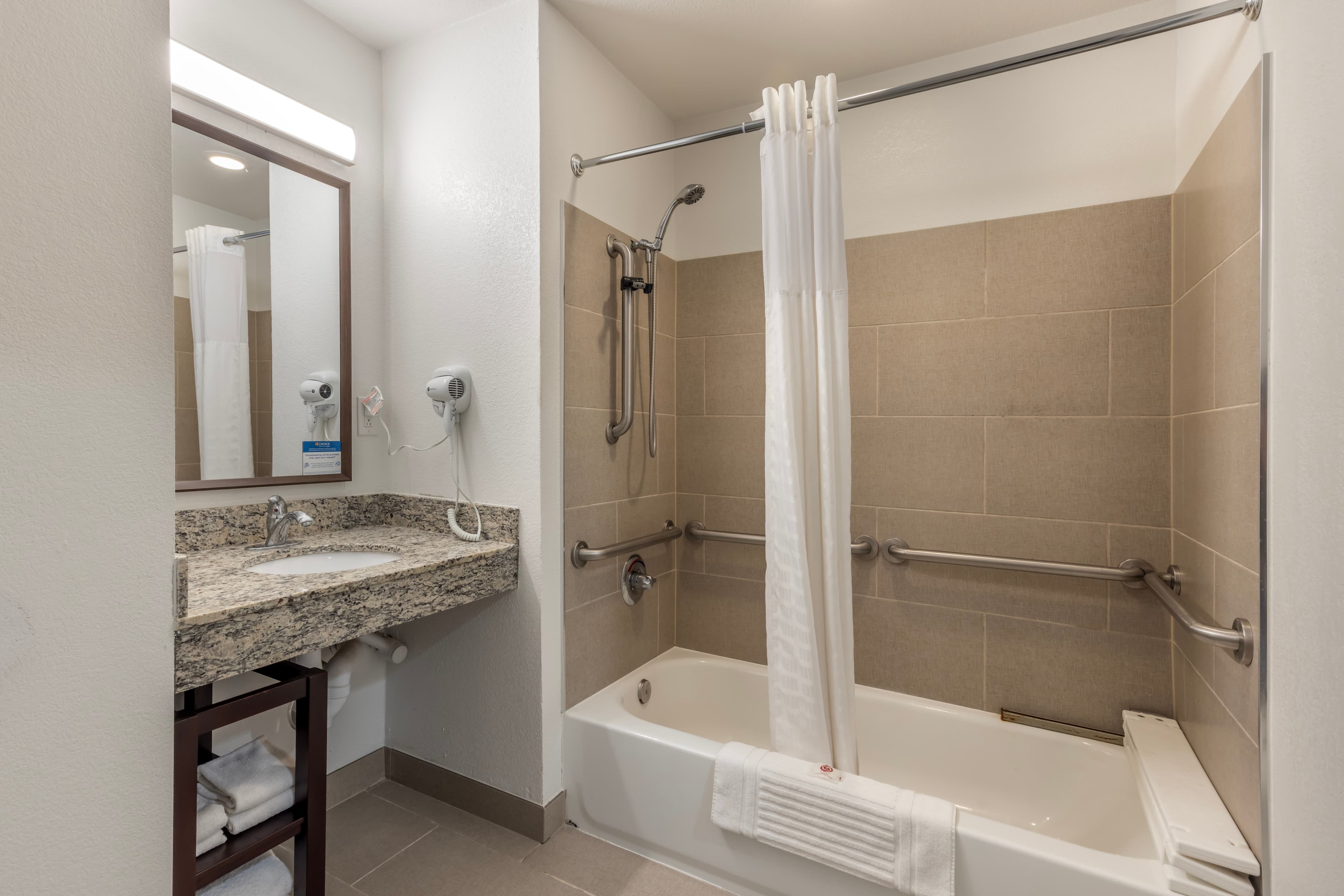Comfort Inn & Suites Aztec - Farmington Area — 29