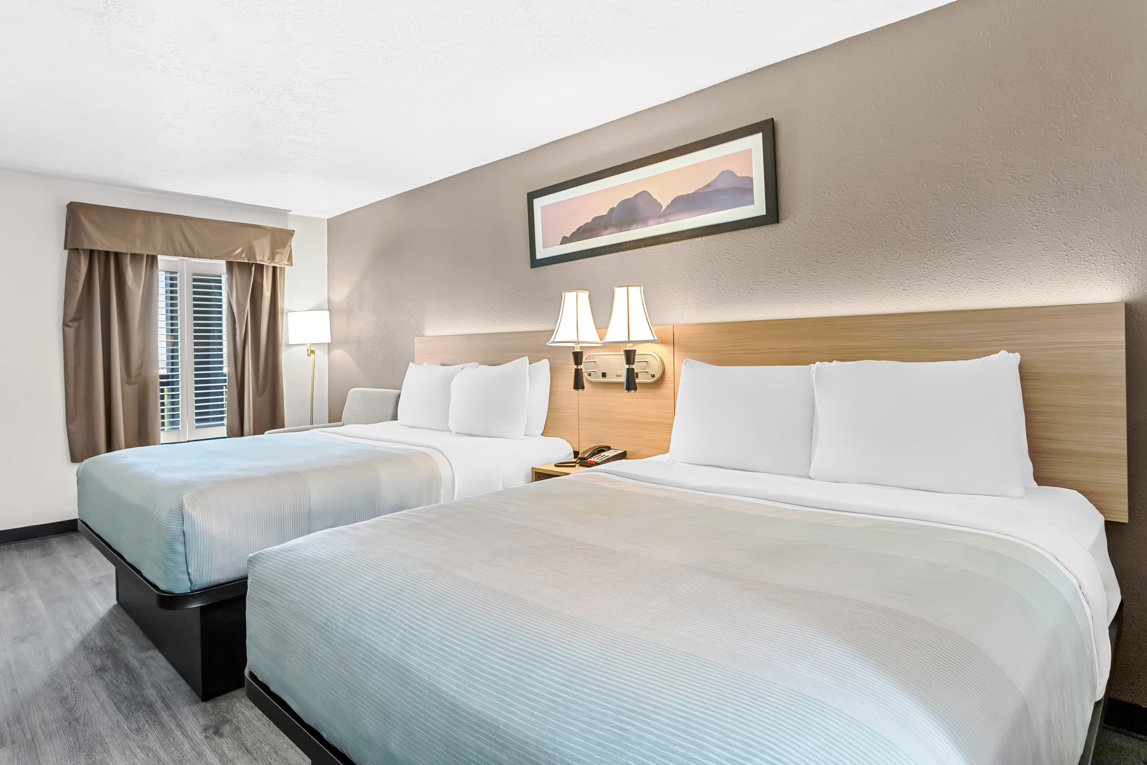 Quality Inn & Suites Sunport Airport Albuquerque — 15