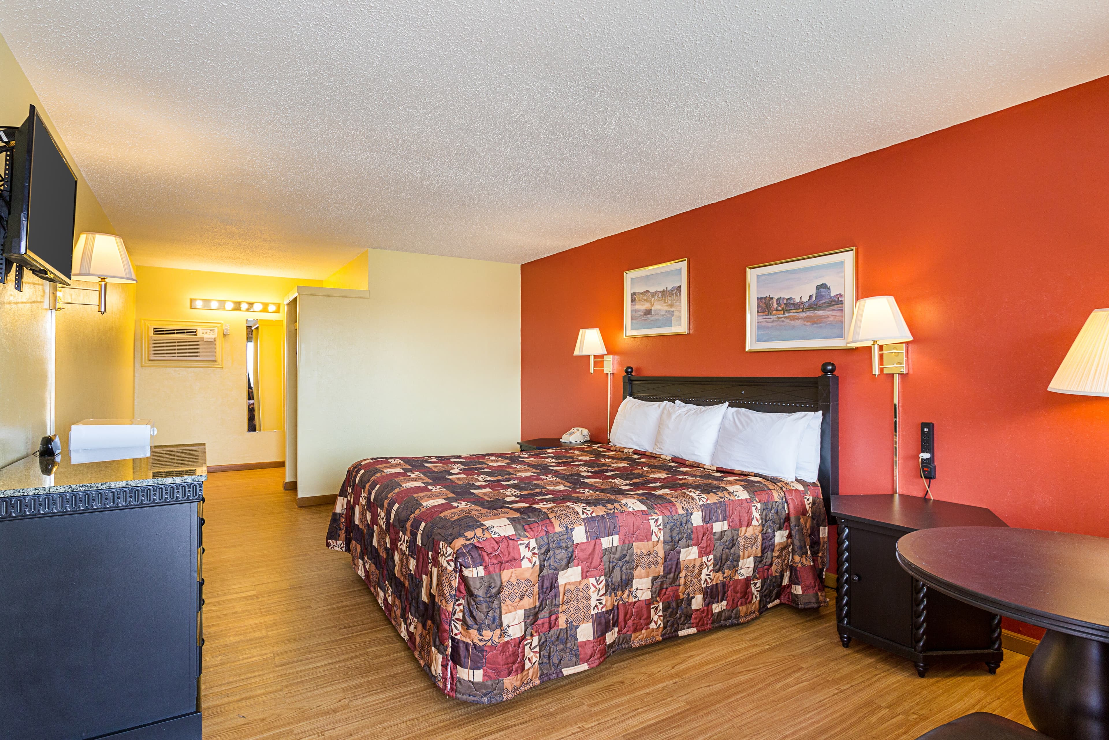 Rodeway Inn Roswell West - Image 1