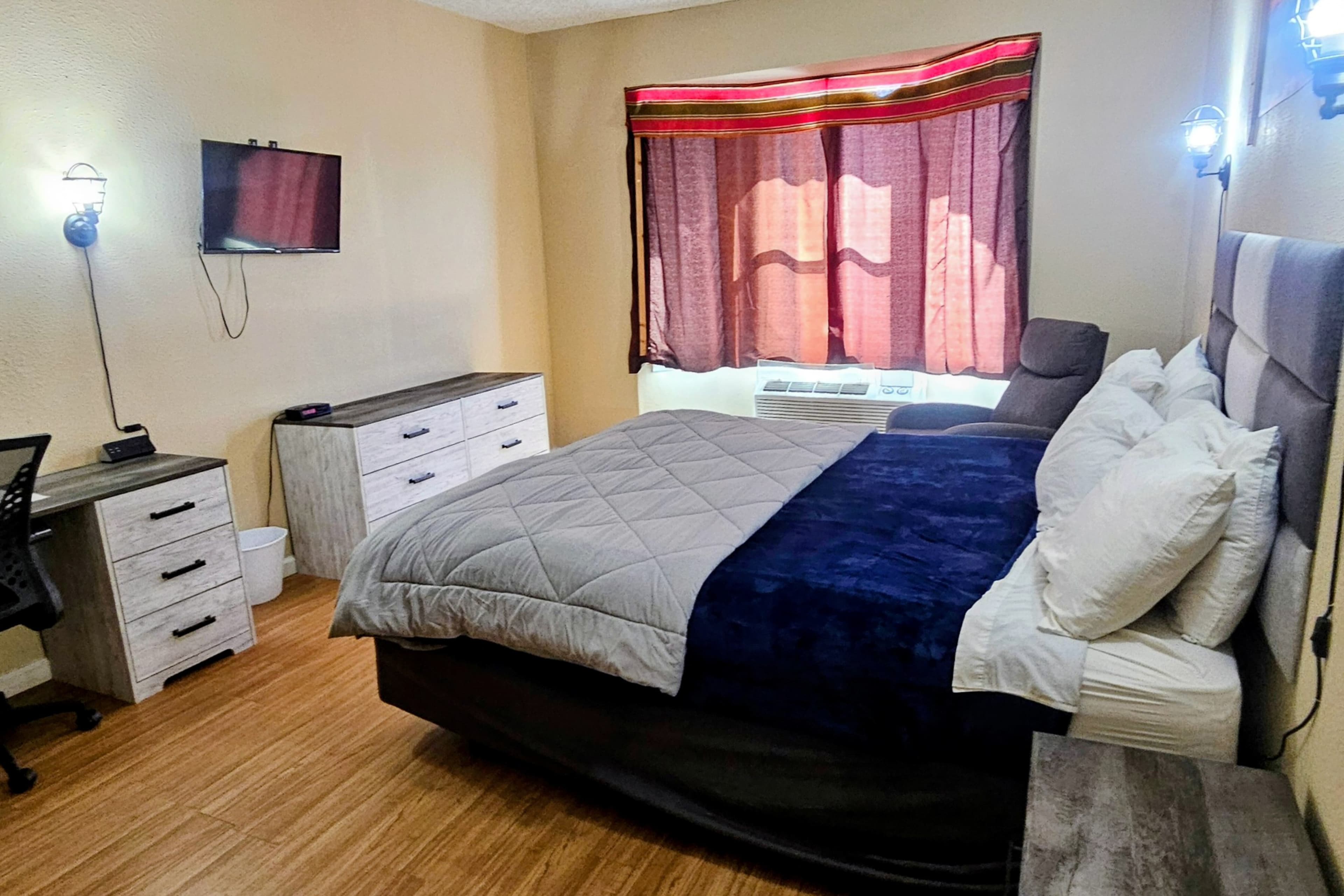 Rodeway Inn Roswell West — 8