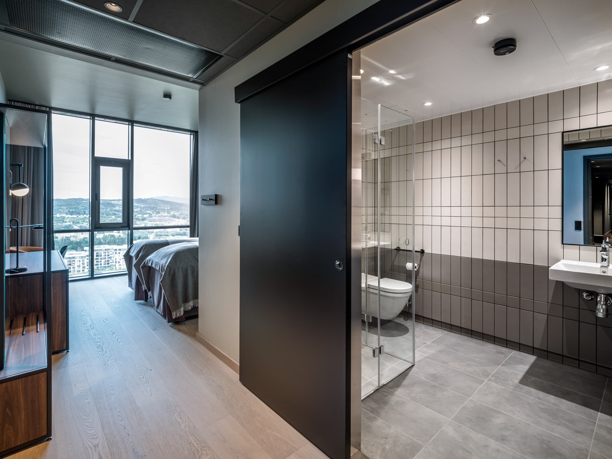 Quality Hotel Panorama - Image 4