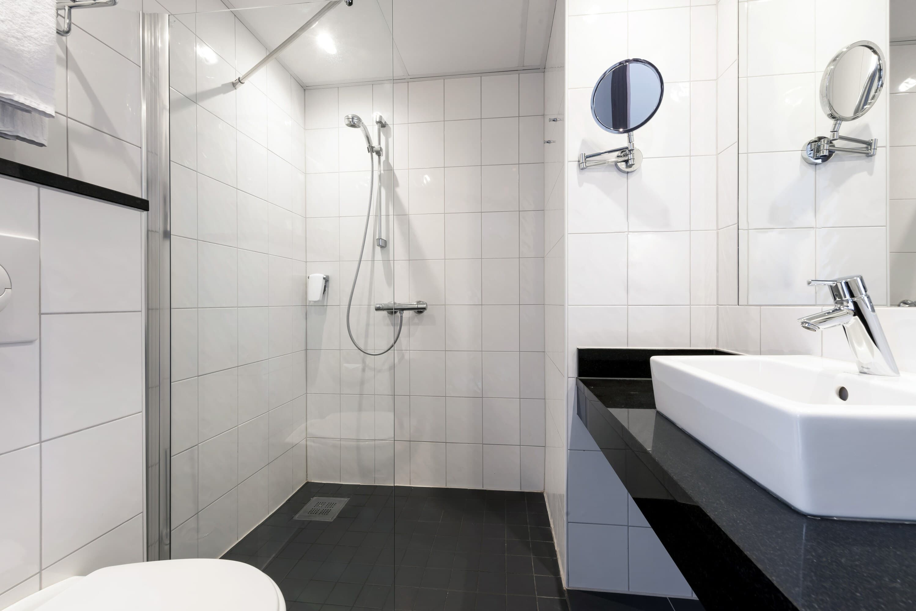 Quality Hotel Residence — 11