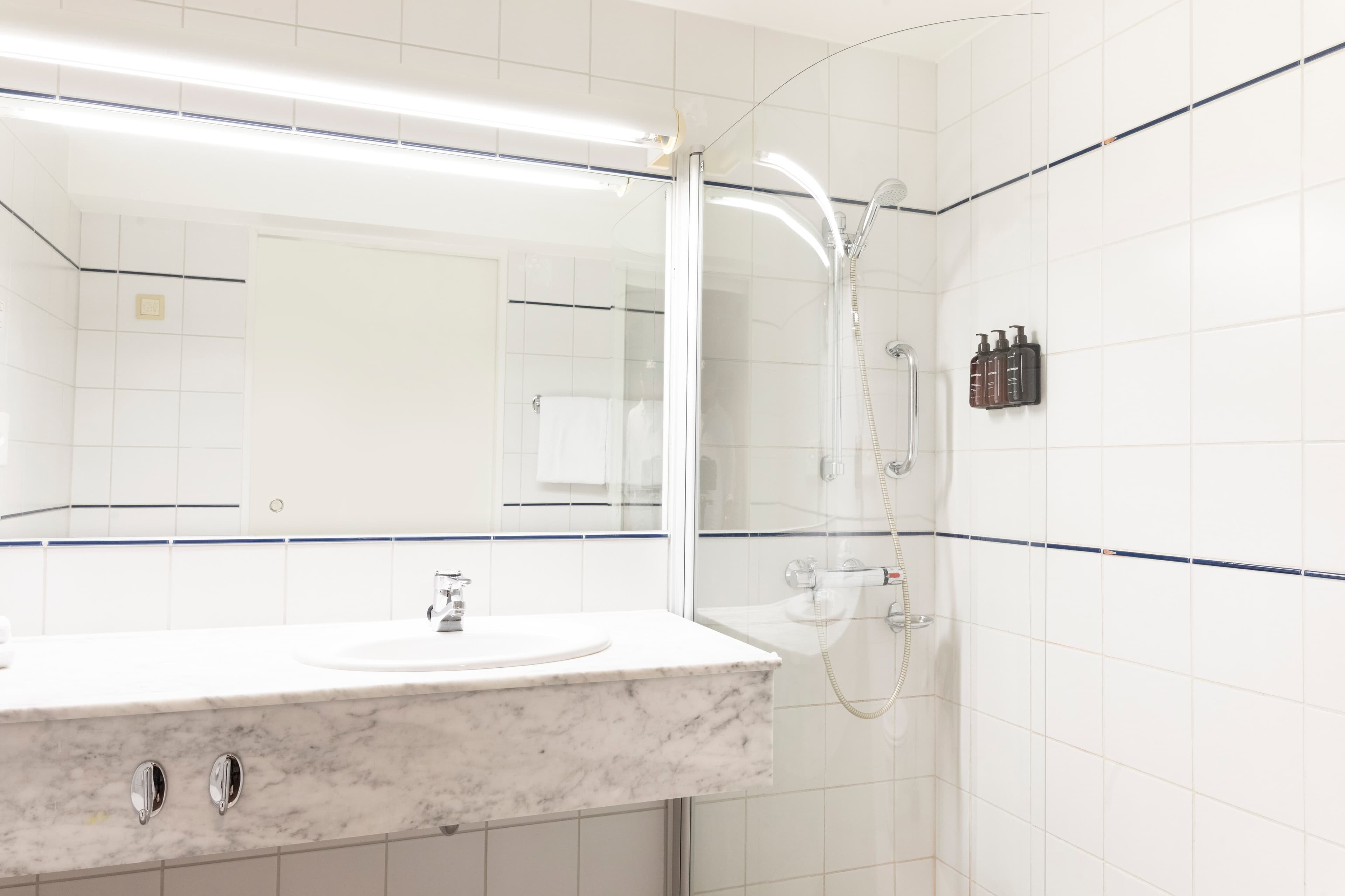Home Hotel Arcticus - Image 4