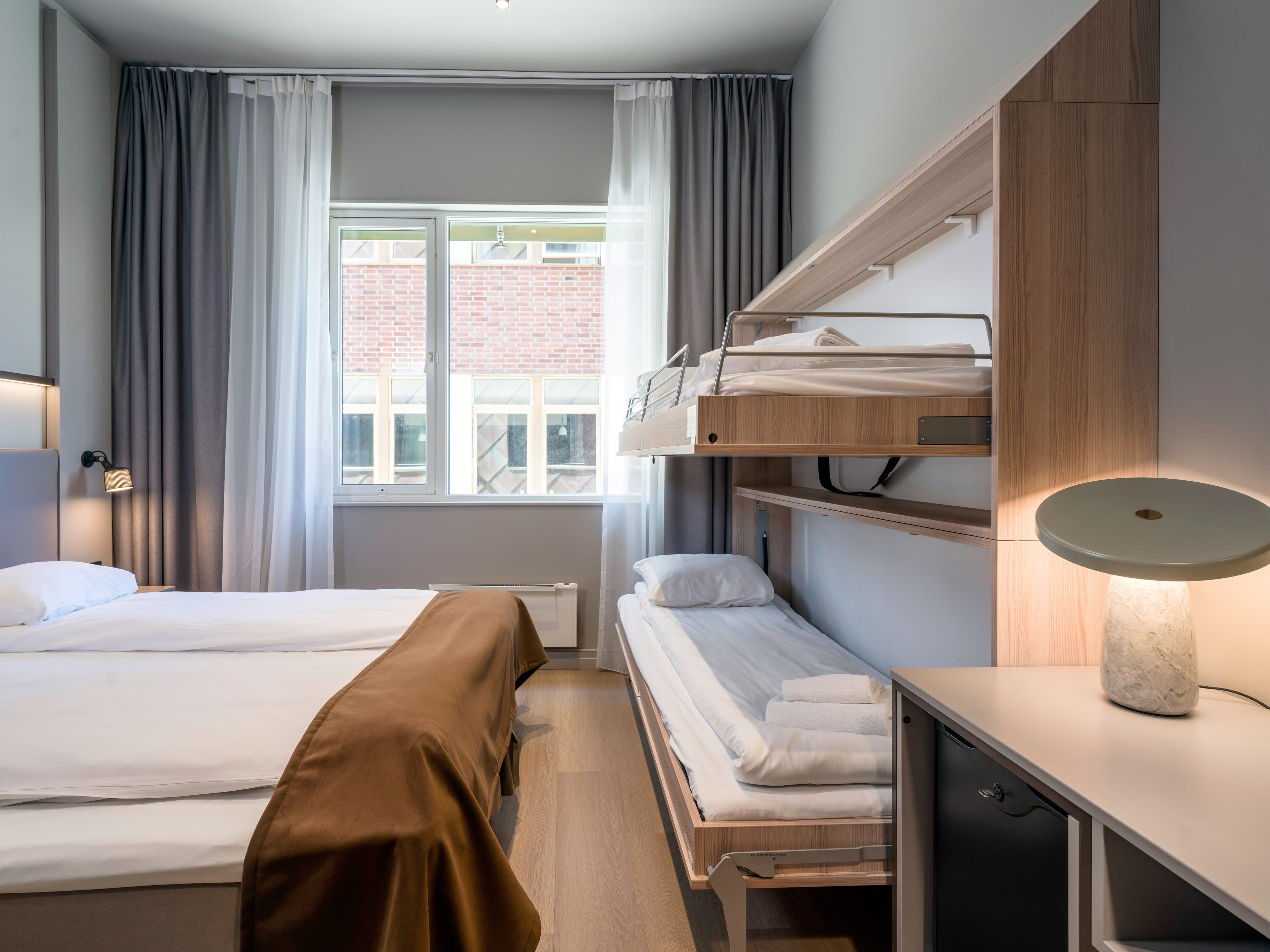 Quality Hotel Saga - Image 2
