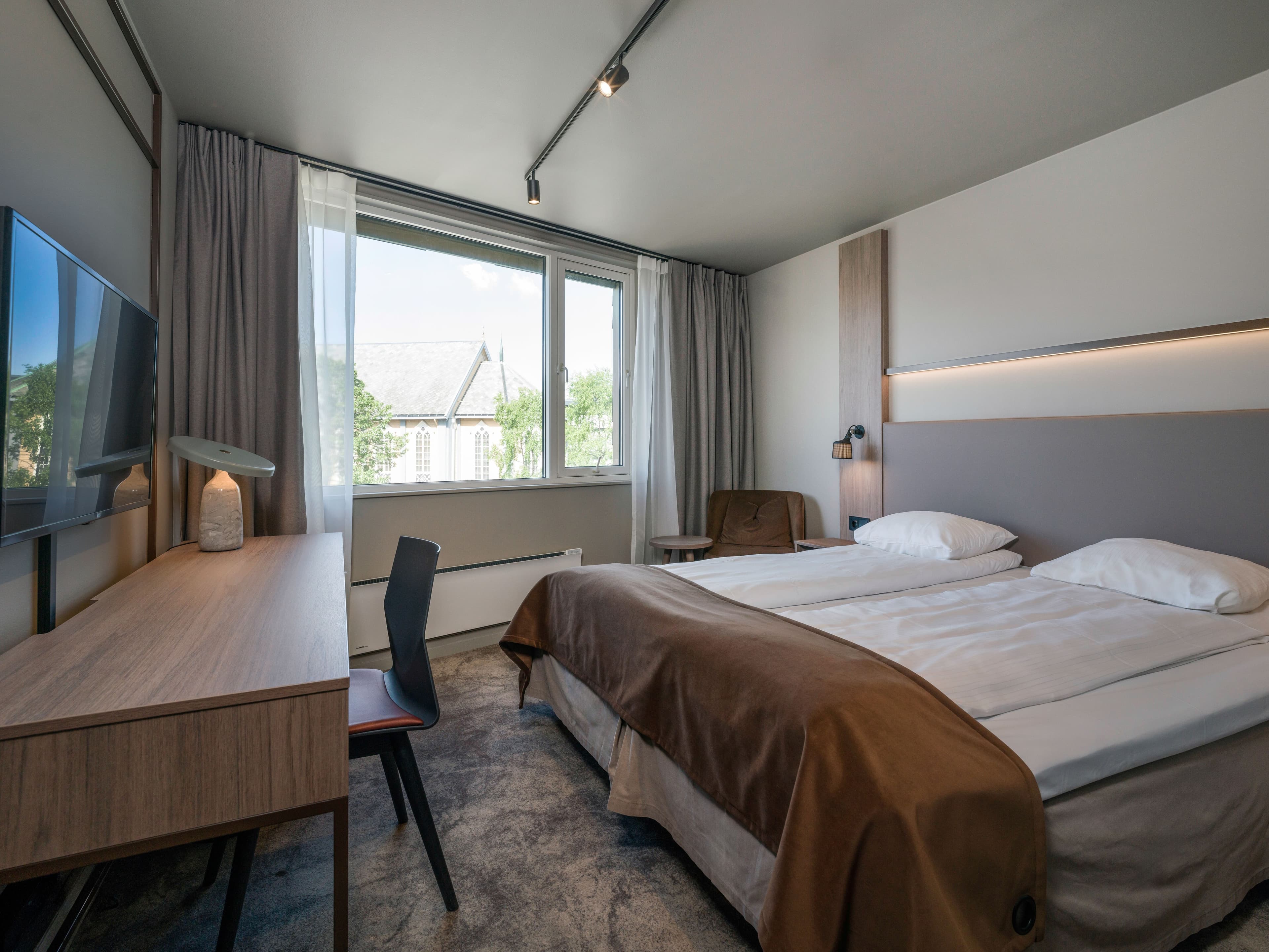 Quality Hotel Saga - Image 4