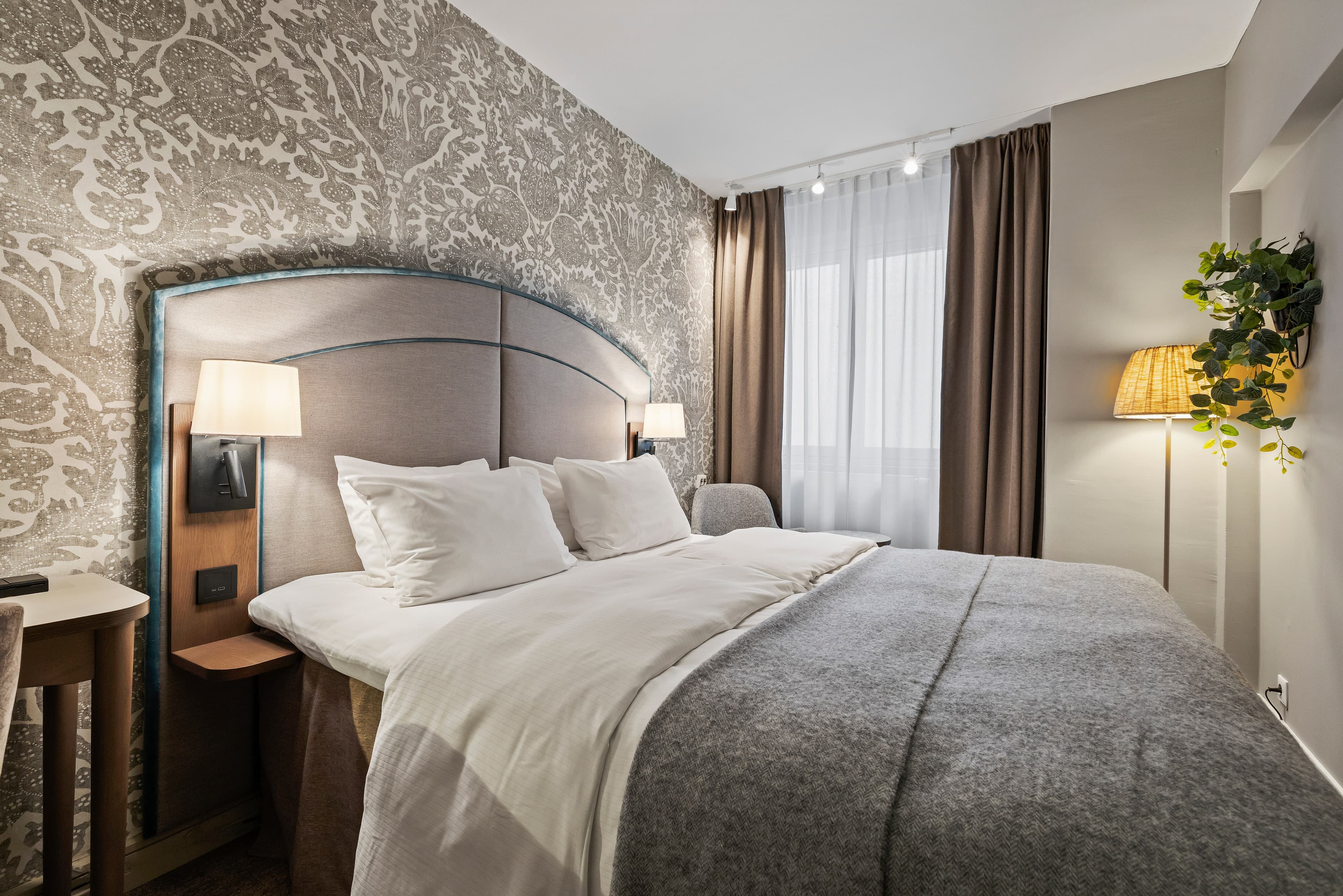 Home Hotel Bastion — 12
