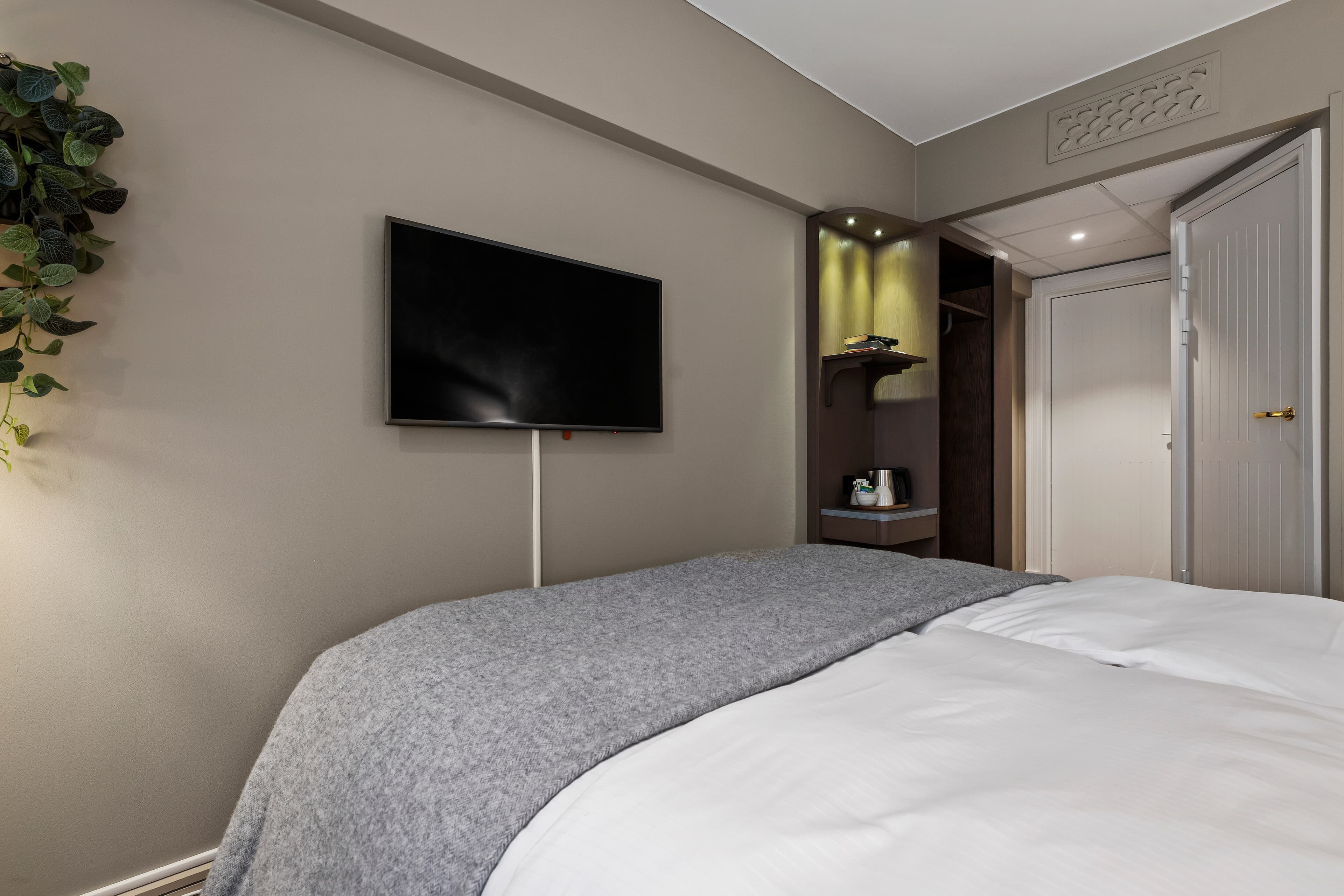 Home Hotel Bastion — 15