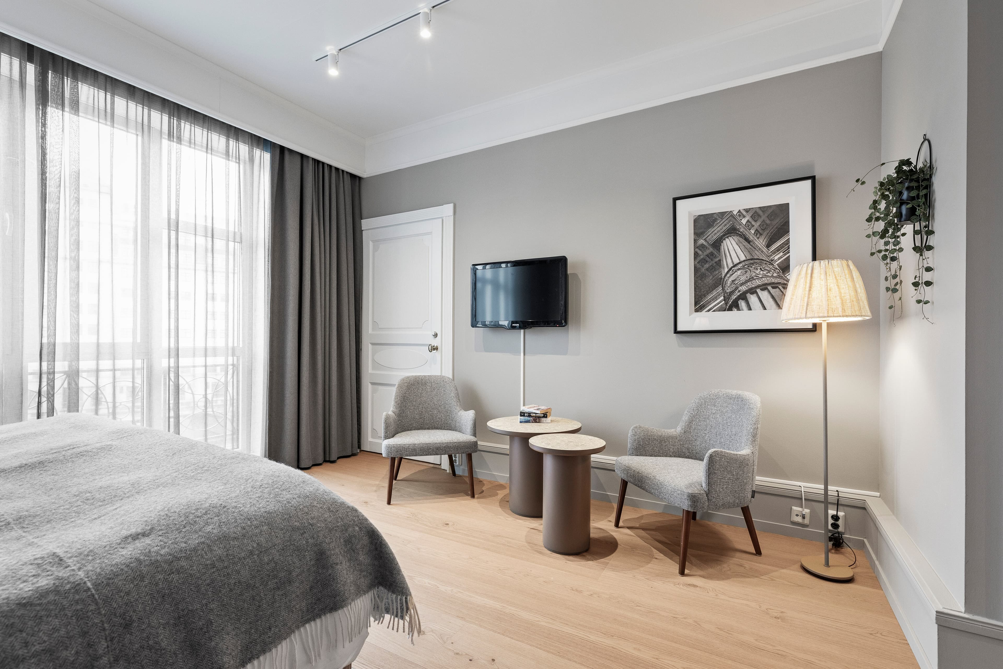 Home Hotel Bastion — 18