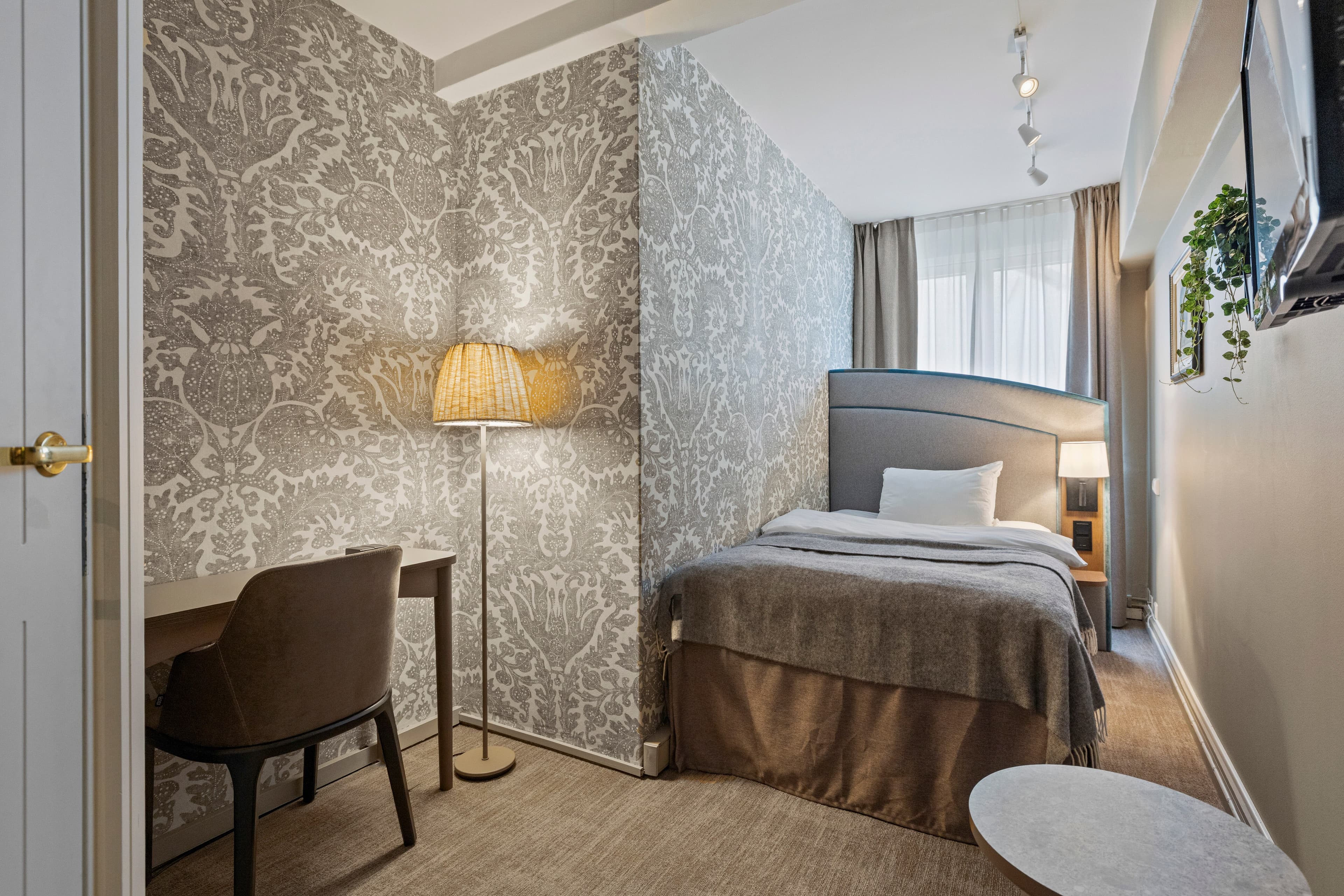 Home Hotel Bastion — 23