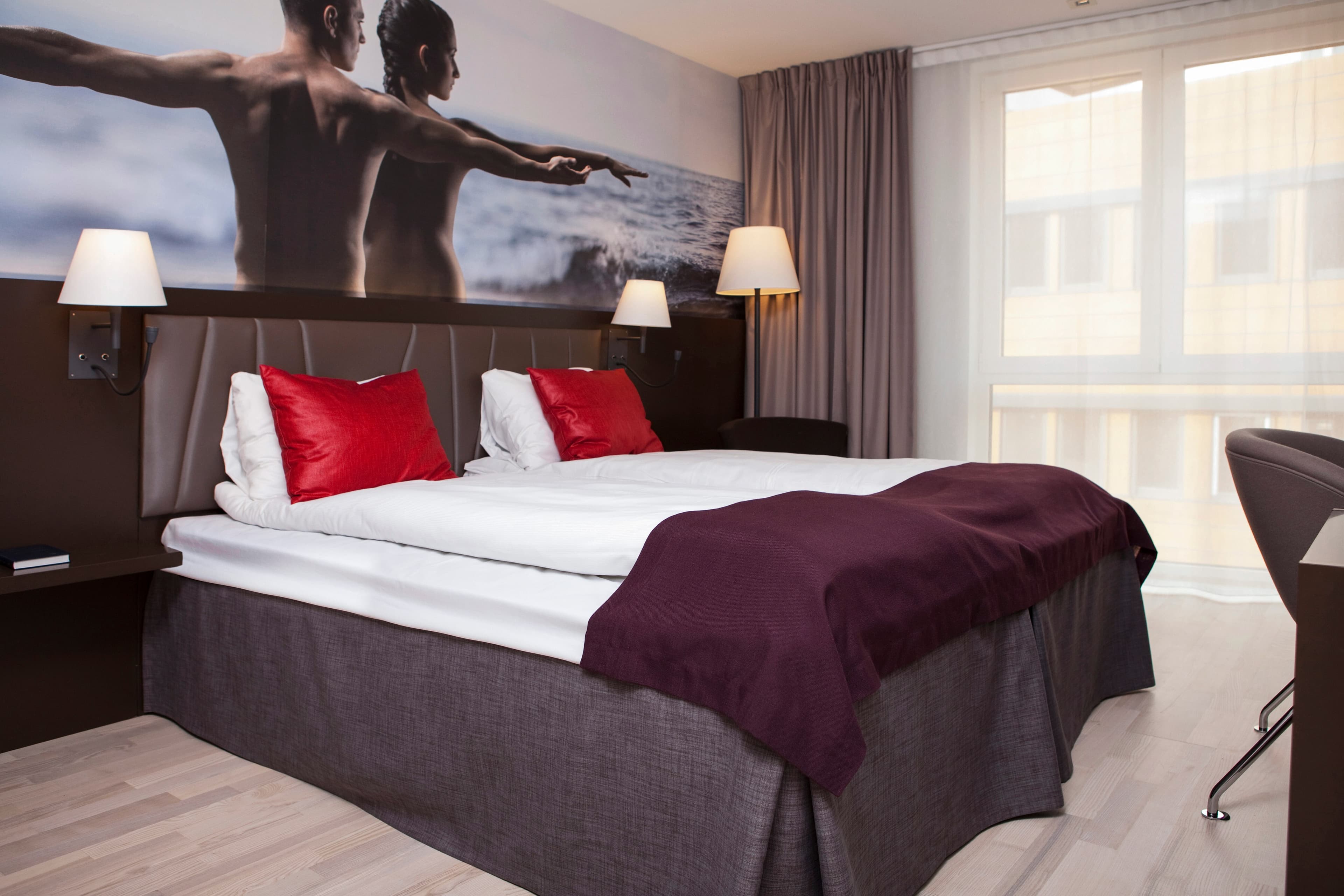 Quality Hotel Waterfront Alesund - Image 2