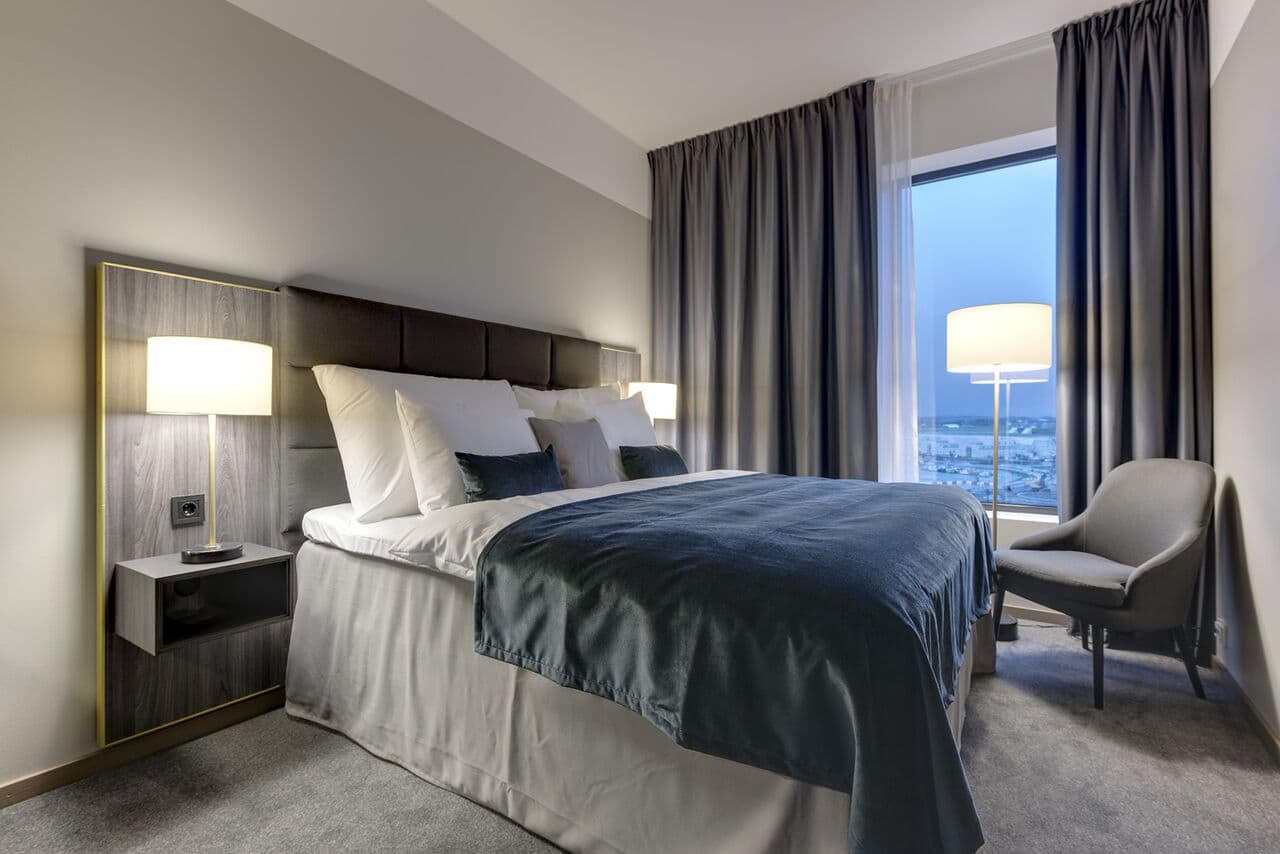 Clarion Hotel Air - Image 2