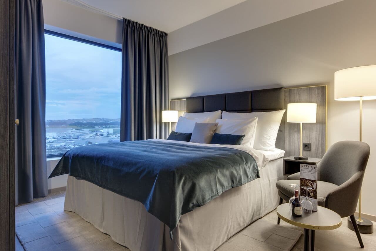 Clarion Hotel Air - Image 3