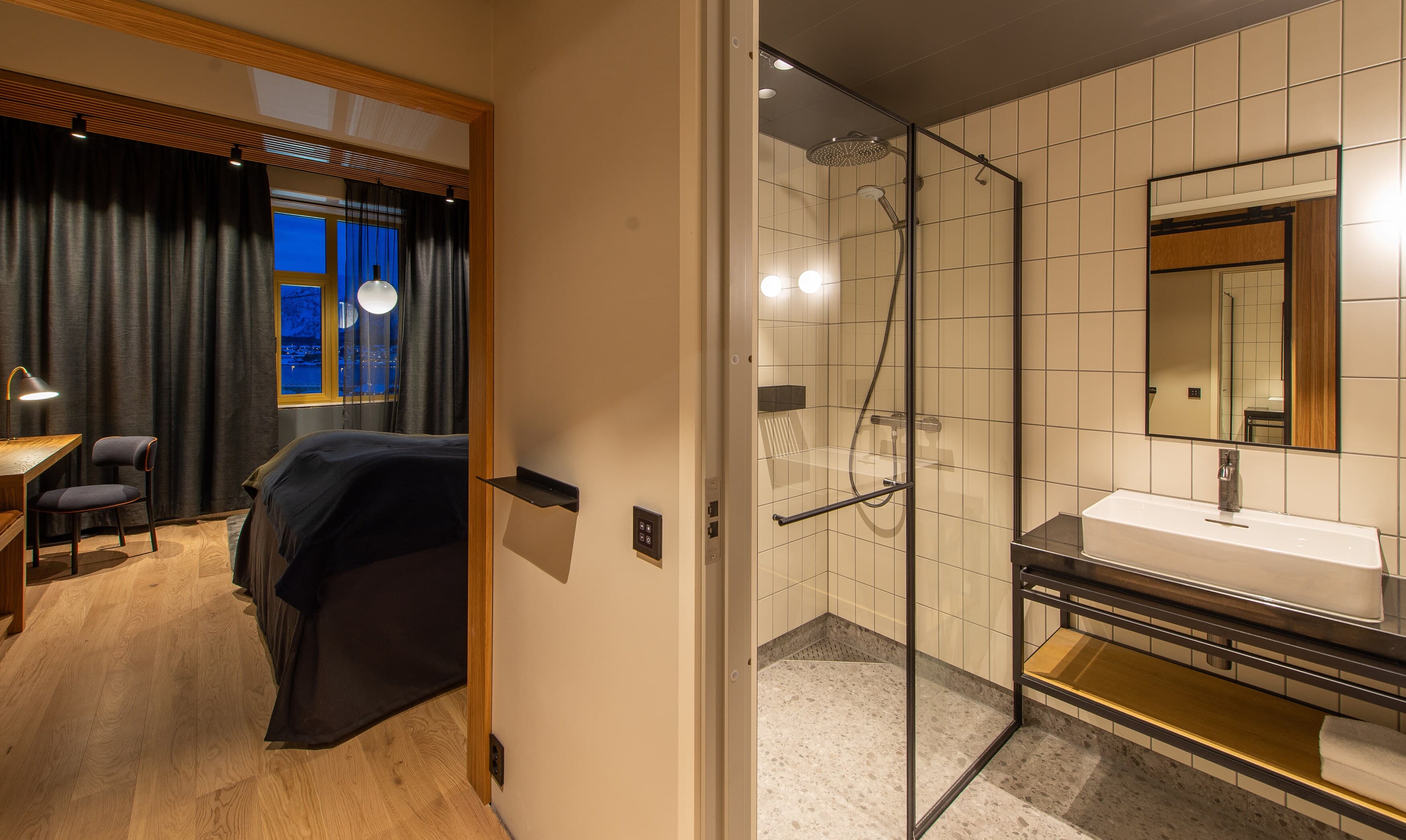 Quality Hotel Richard With - Image 4