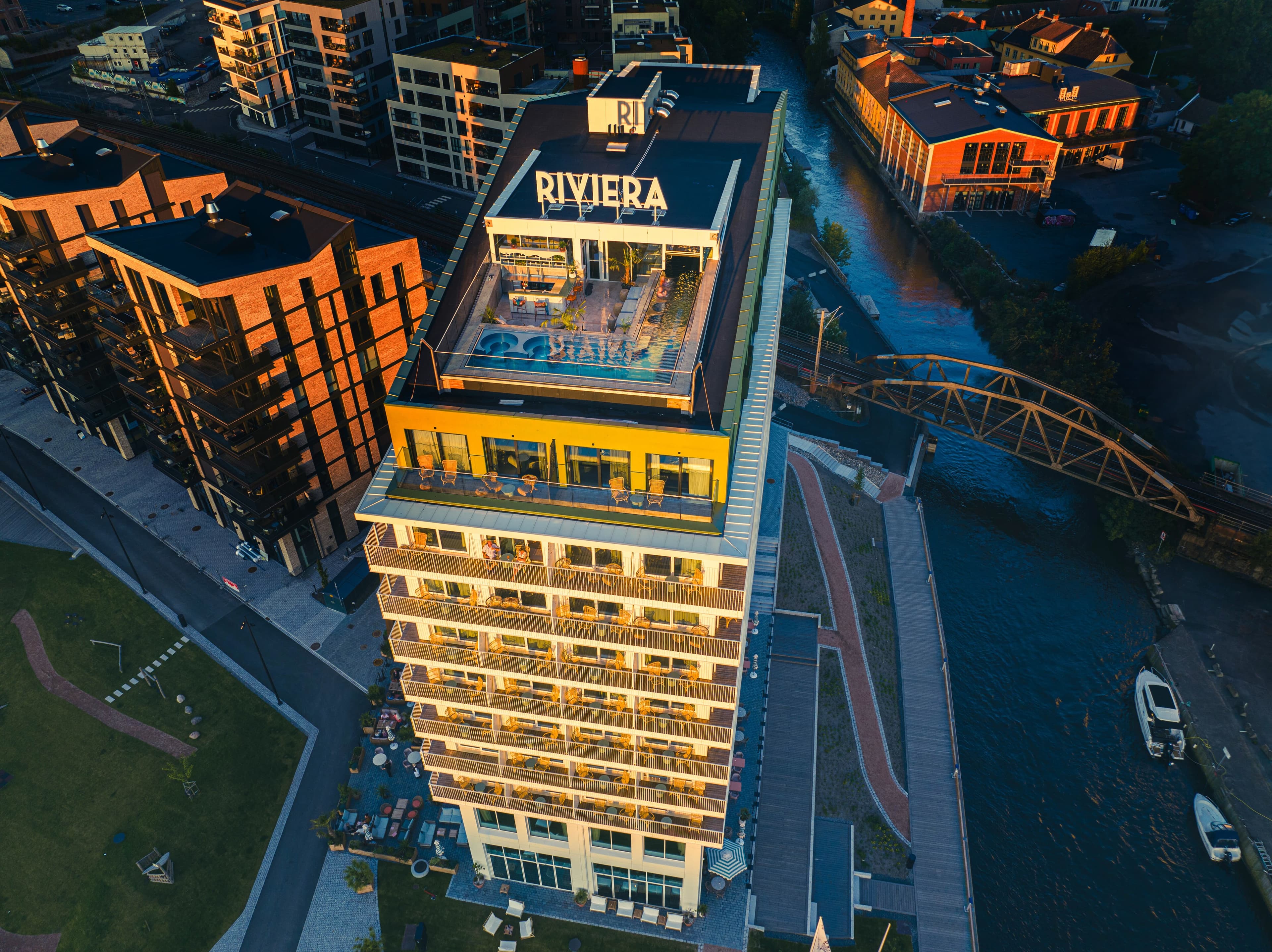 Hotel Riviera, an Ascend Collection Hotel - Image 1