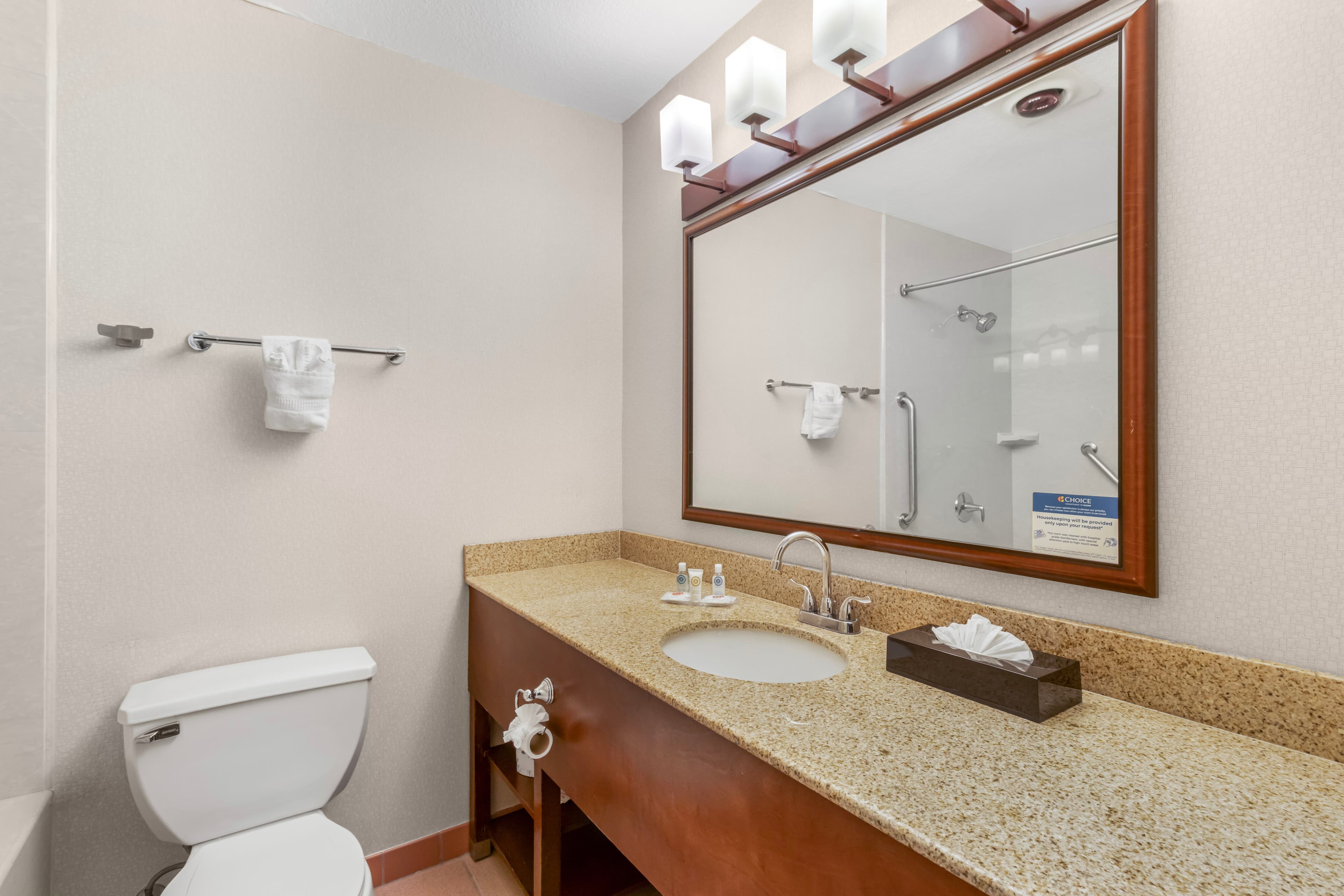 Comfort Inn & Suites Near Fallon Naval Air Station — 24