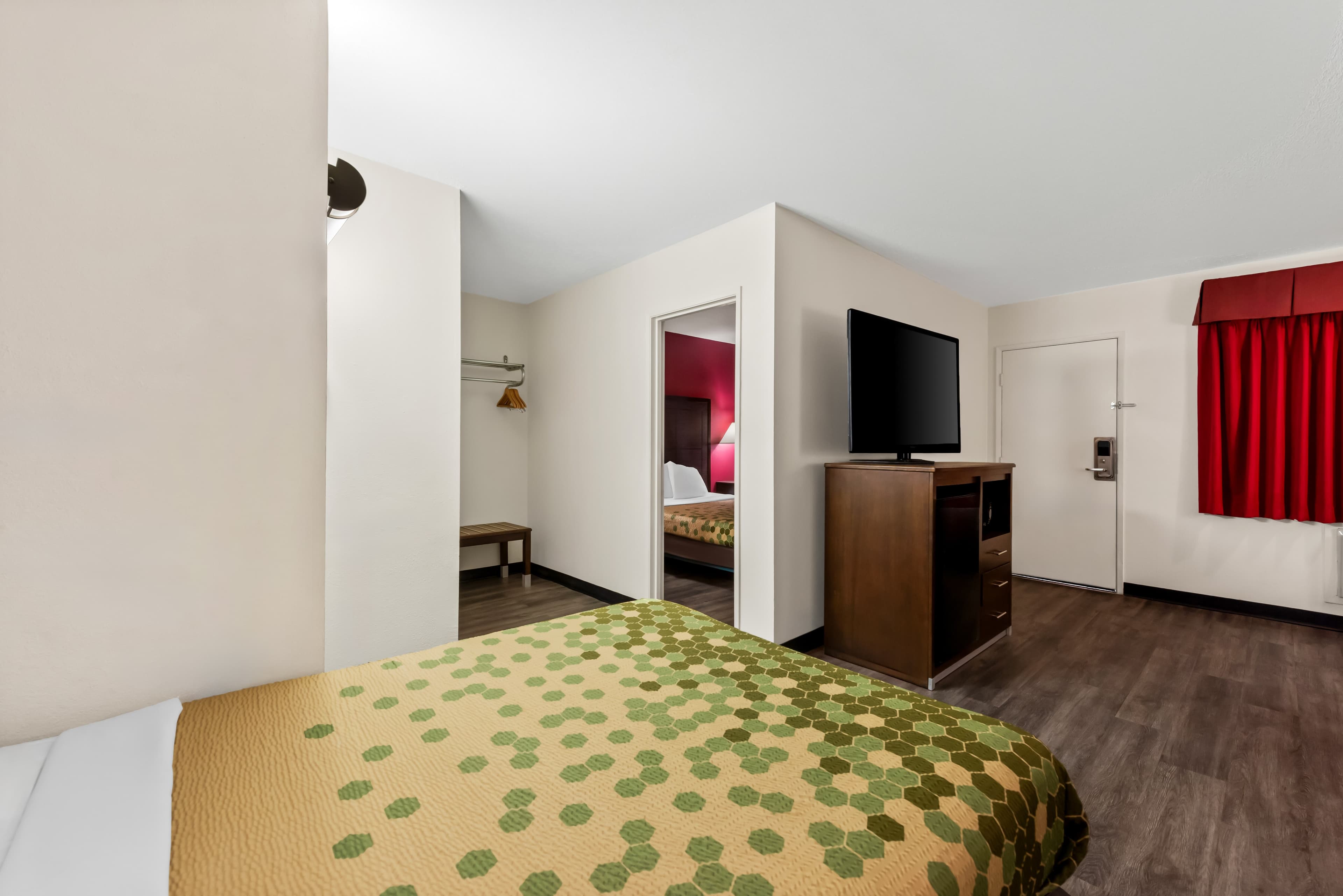 Econo Lodge Fallon Naval Air Station Area - Image 3