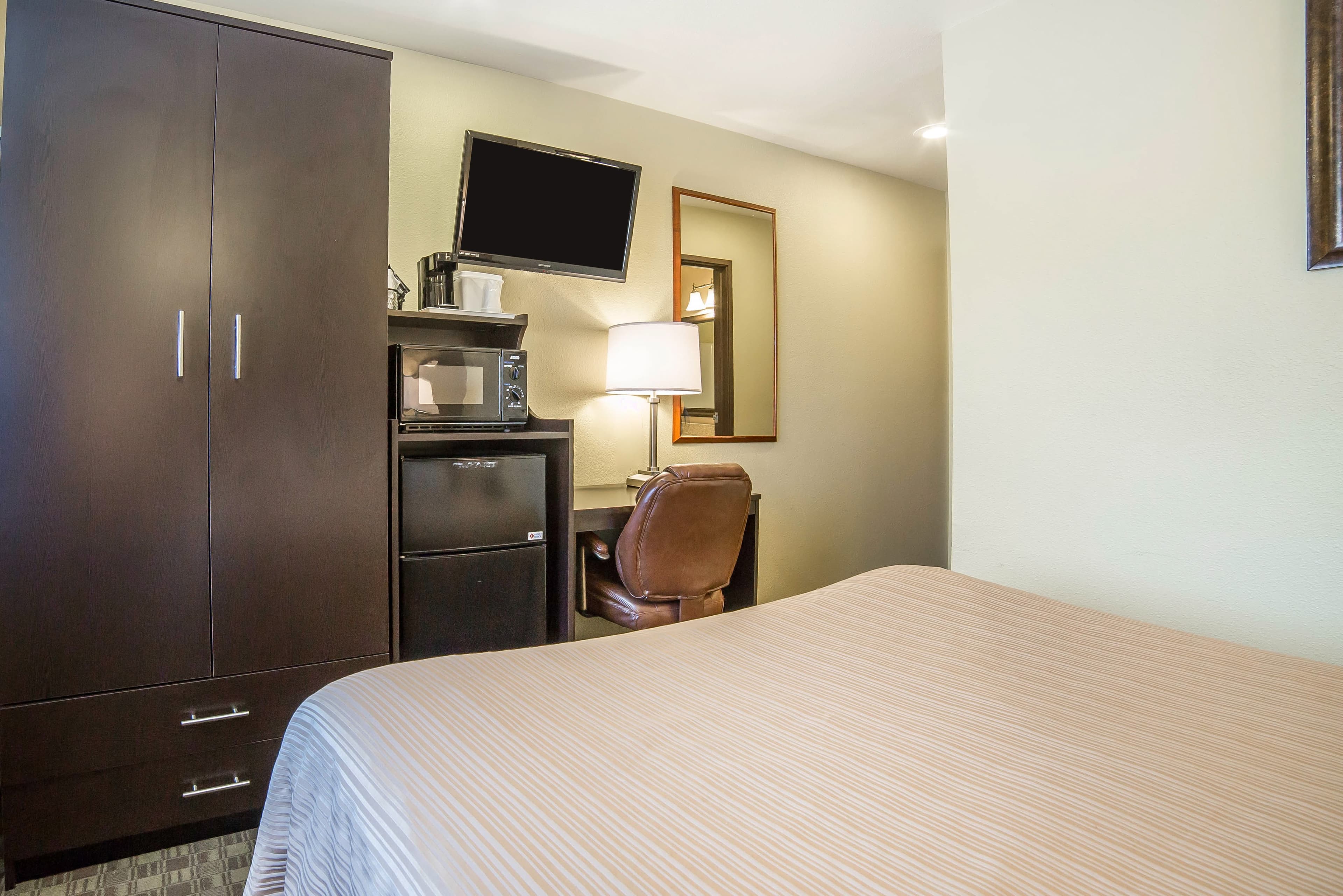 Quality Inn & Suites Elko — 11