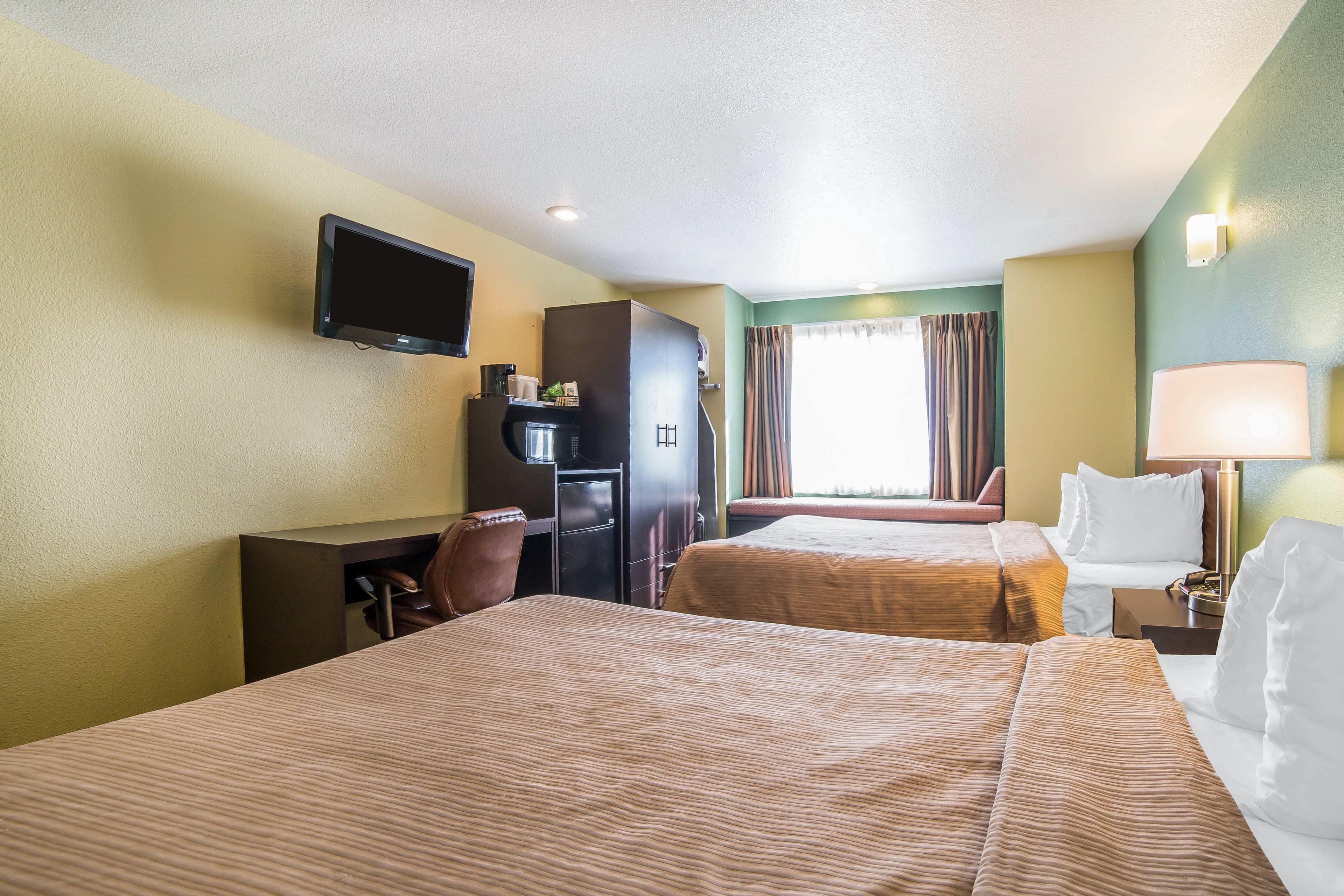 Quality Inn & Suites Elko — 14