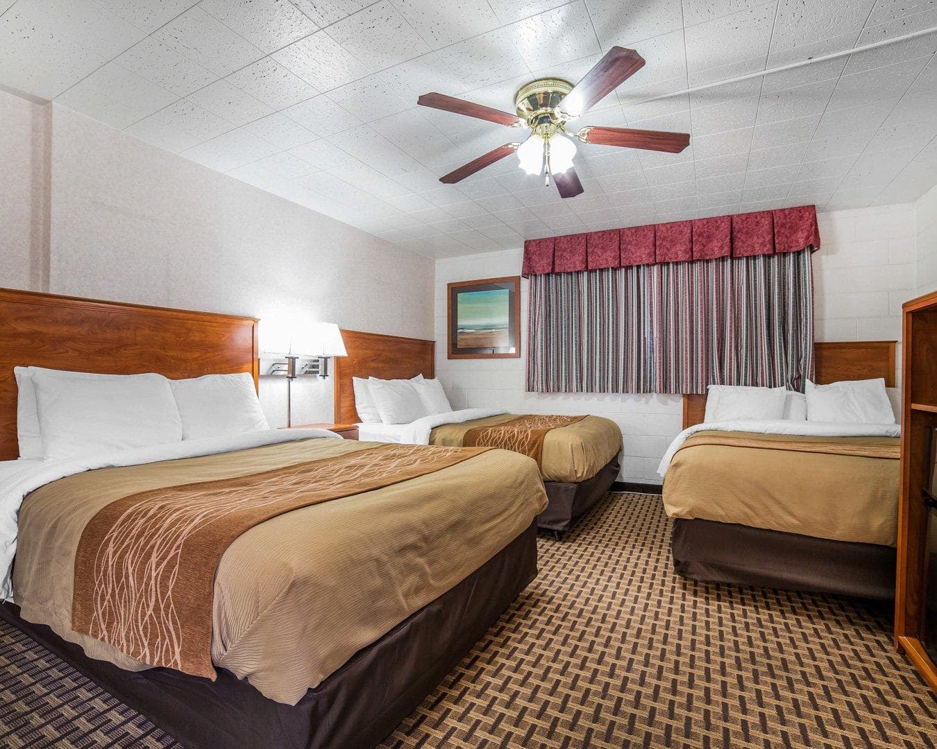 Rodeway Inn Elko Downtown Area — 19