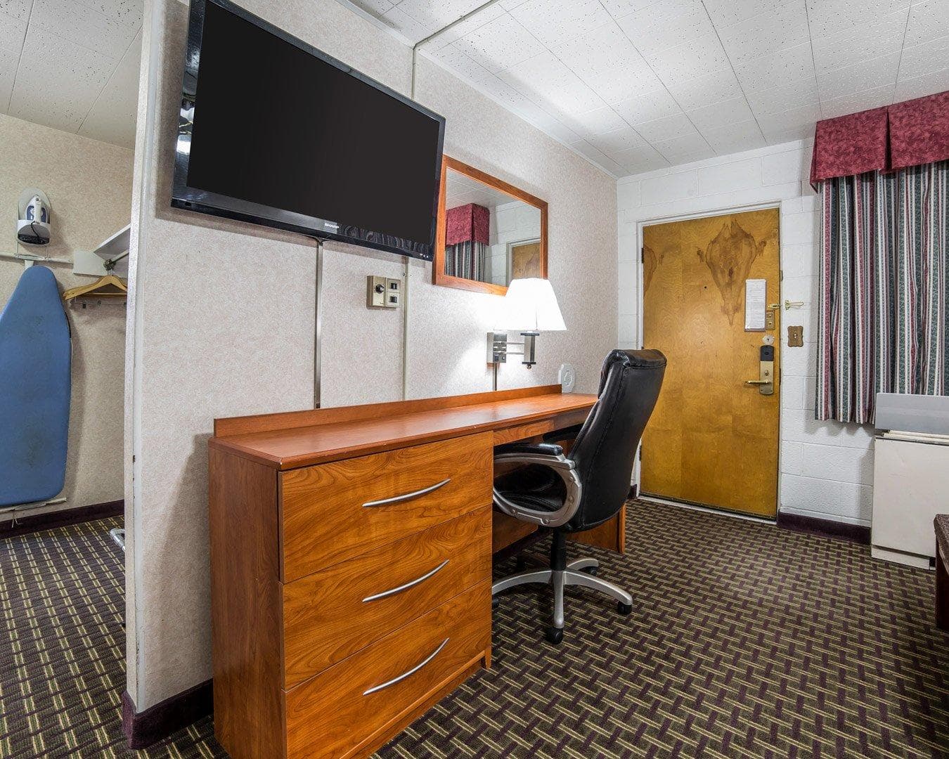 Rodeway Inn Elko Downtown Area - Image 3