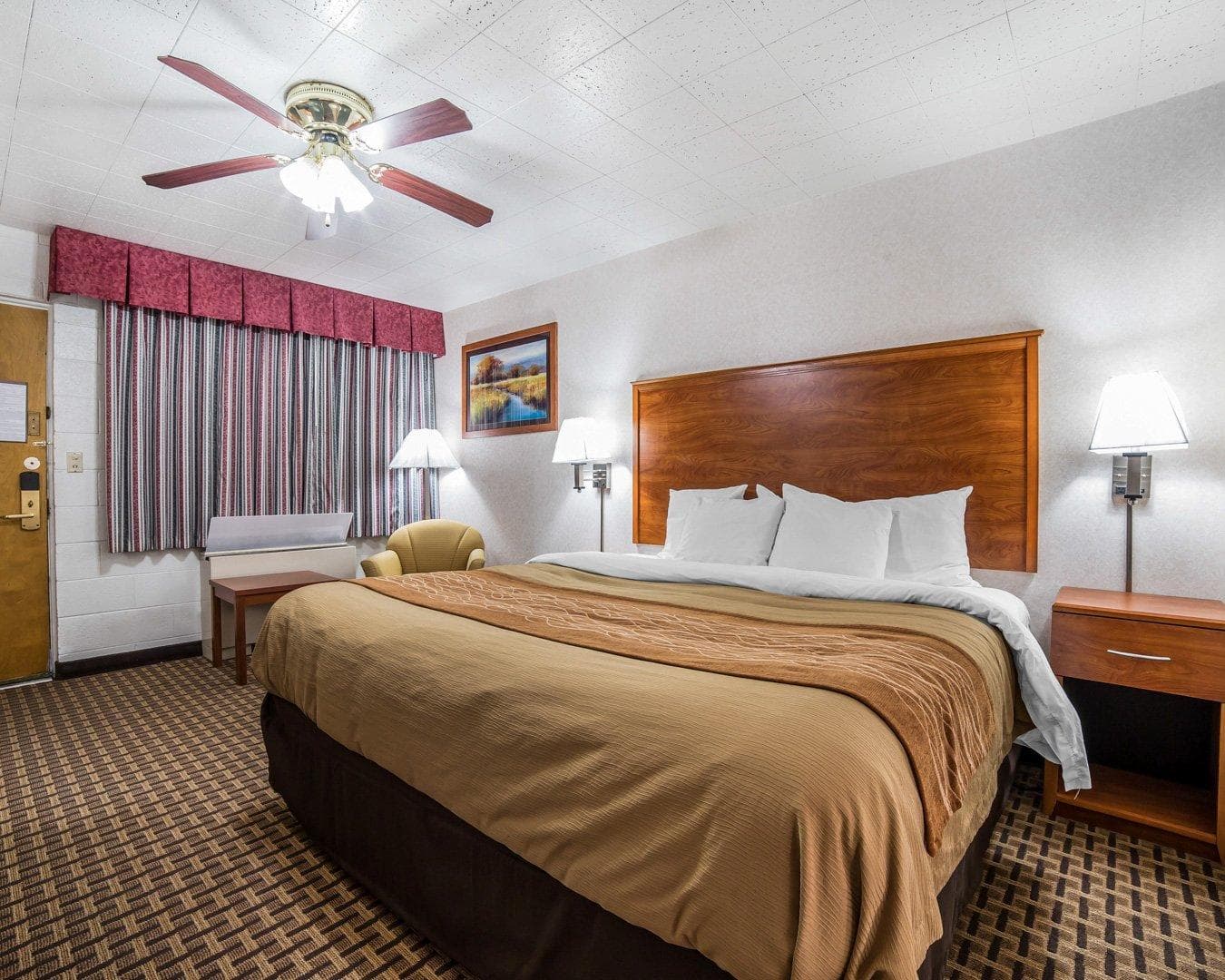 Rodeway Inn Elko Downtown Area — 10
