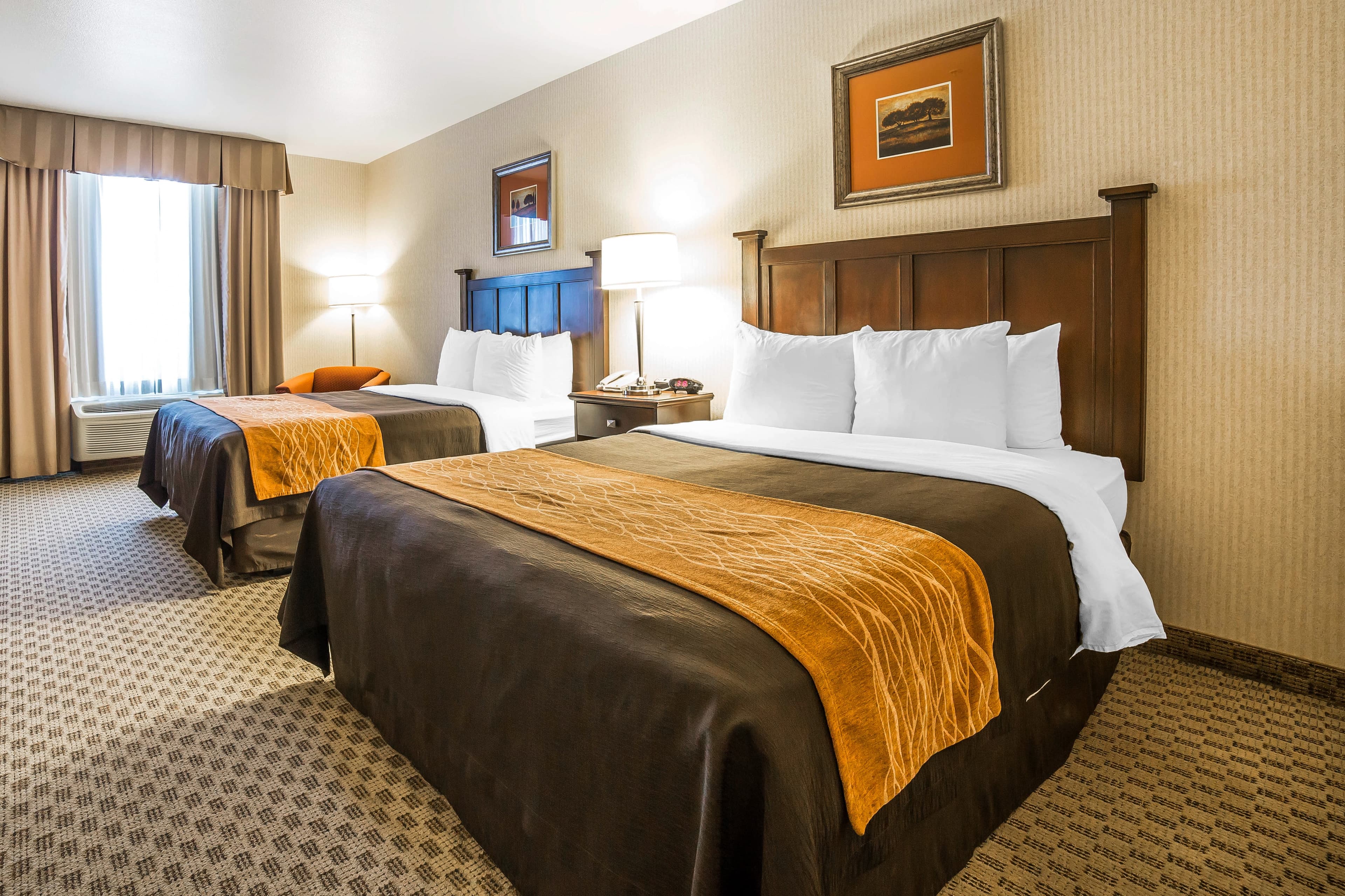 Comfort Inn & Suites Henderson - Las Vegas — 6