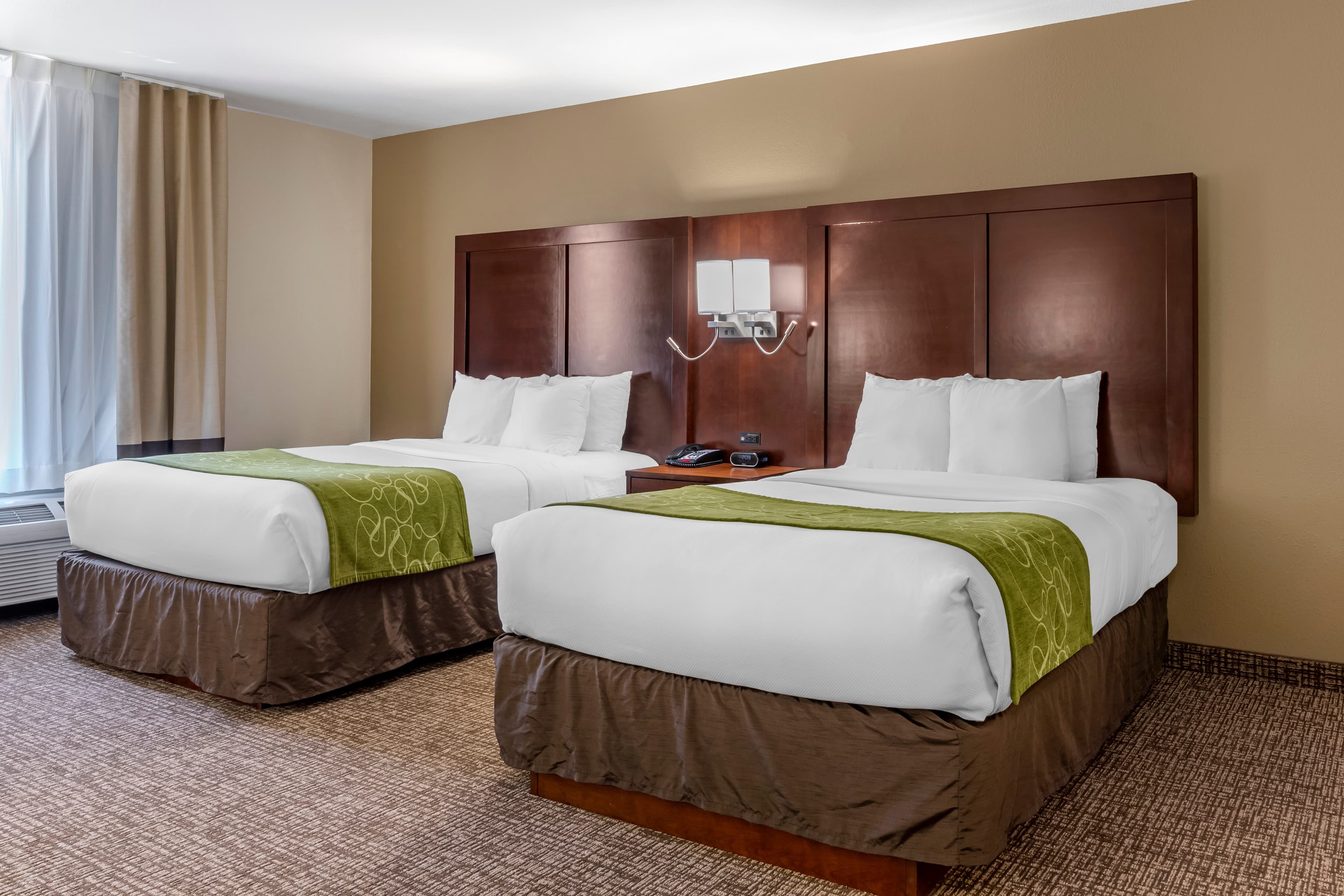 Comfort Suites Fernley - Image 2