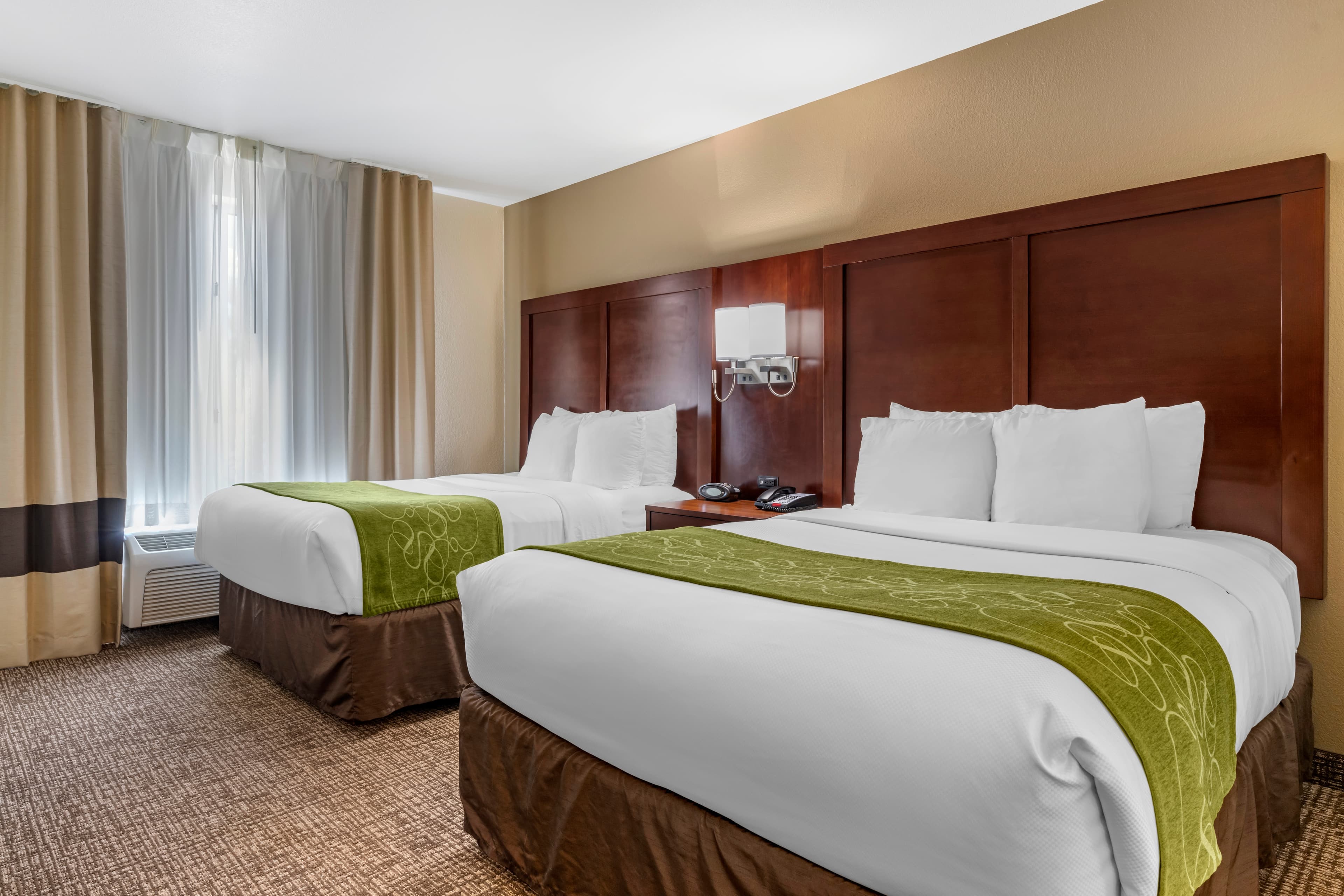 Comfort Suites Fernley — 8