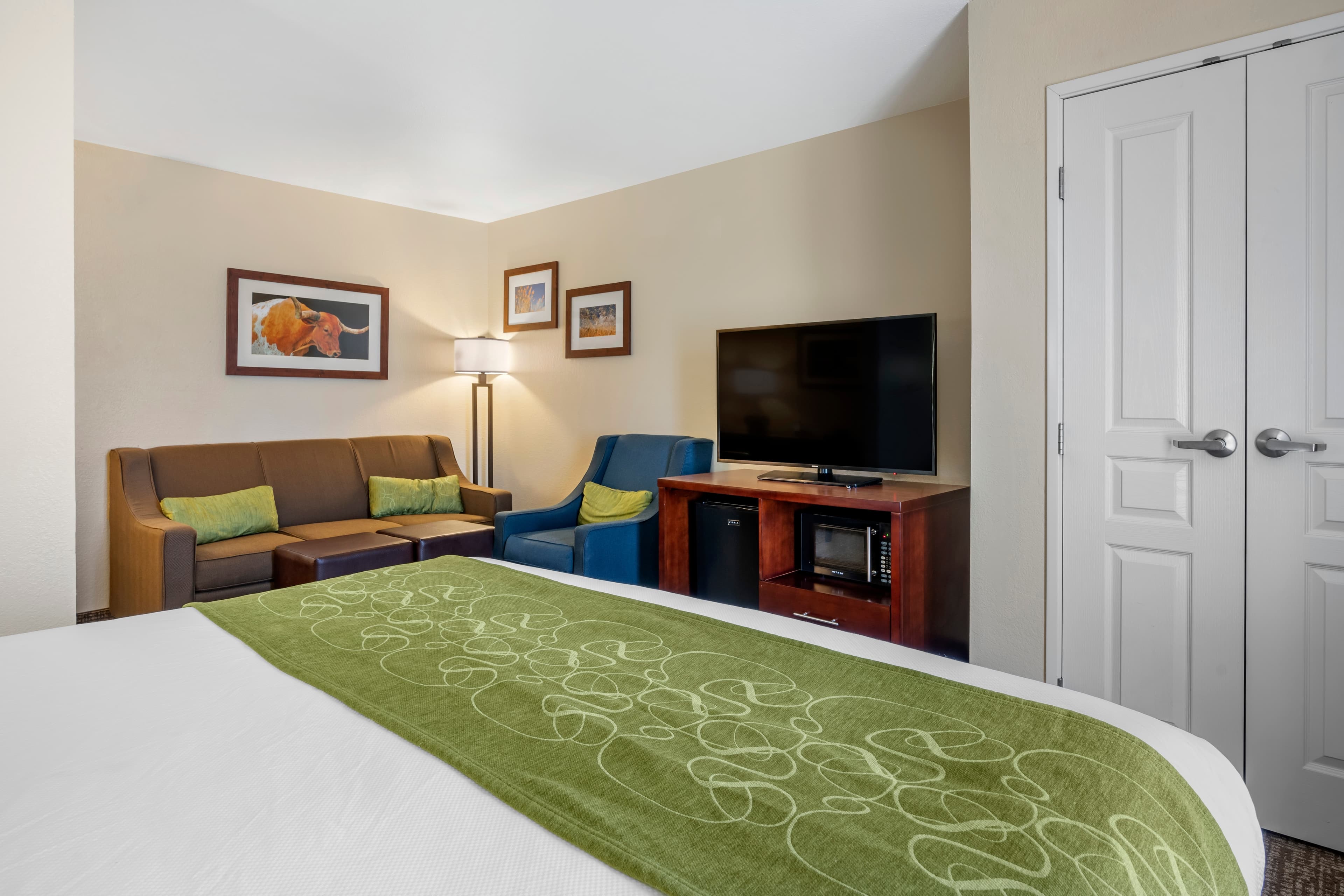 Comfort Suites Fernley — 20